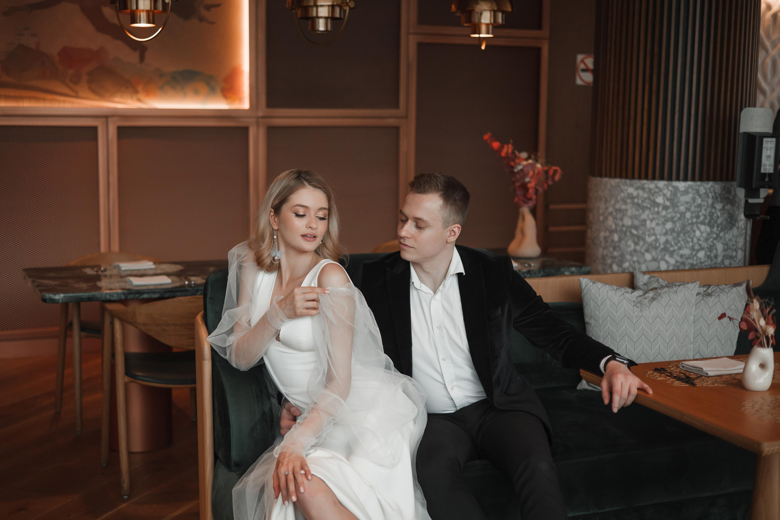 Свадебная фотосессия в отеле Movenpick. Свадебный и репортажный фотограф (Москва, Королев и другие)