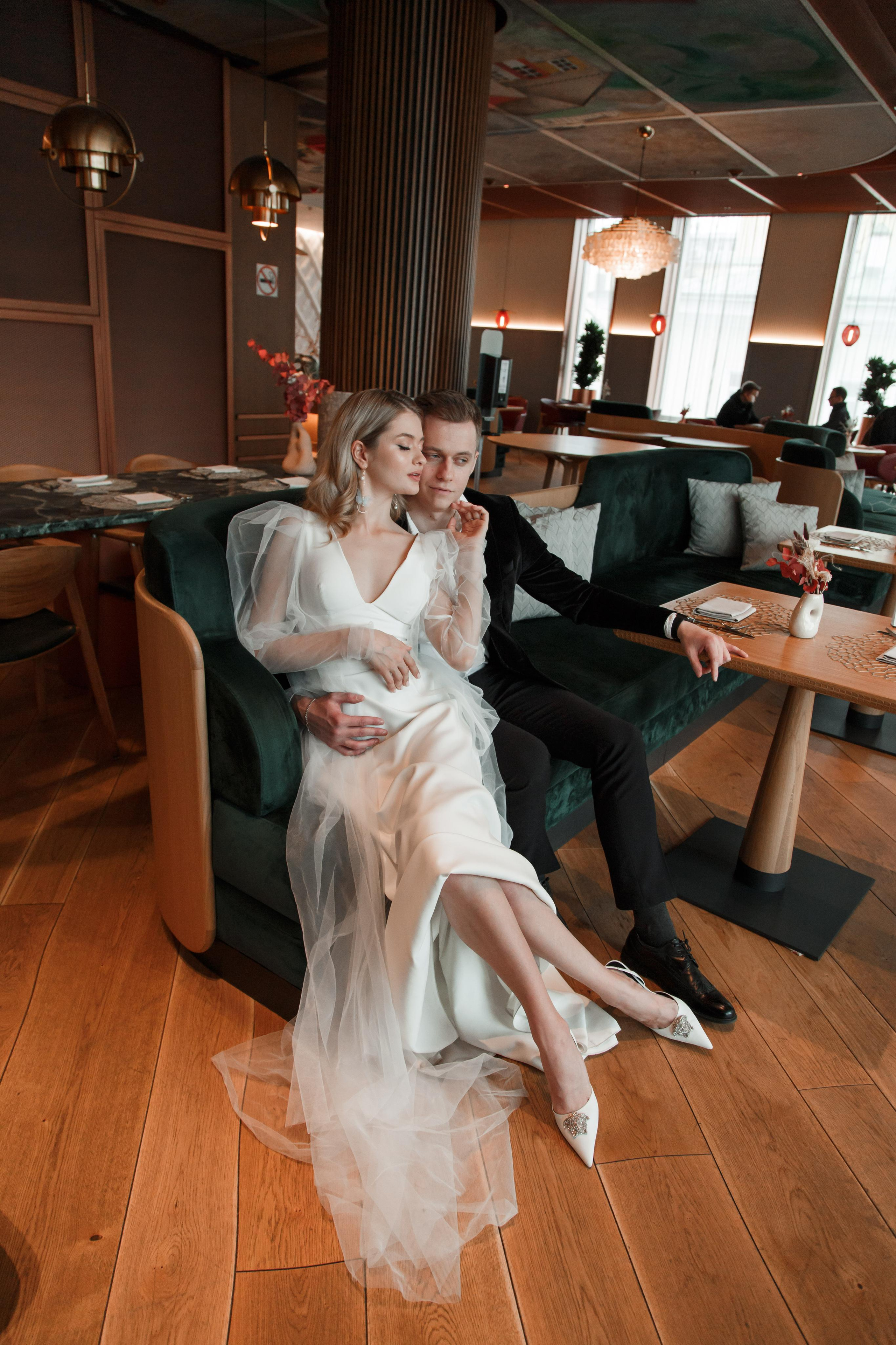 Свадебная фотосессия в отеле Movenpick. Свадебный и репортажный фотограф (Москва, Королев и другие)