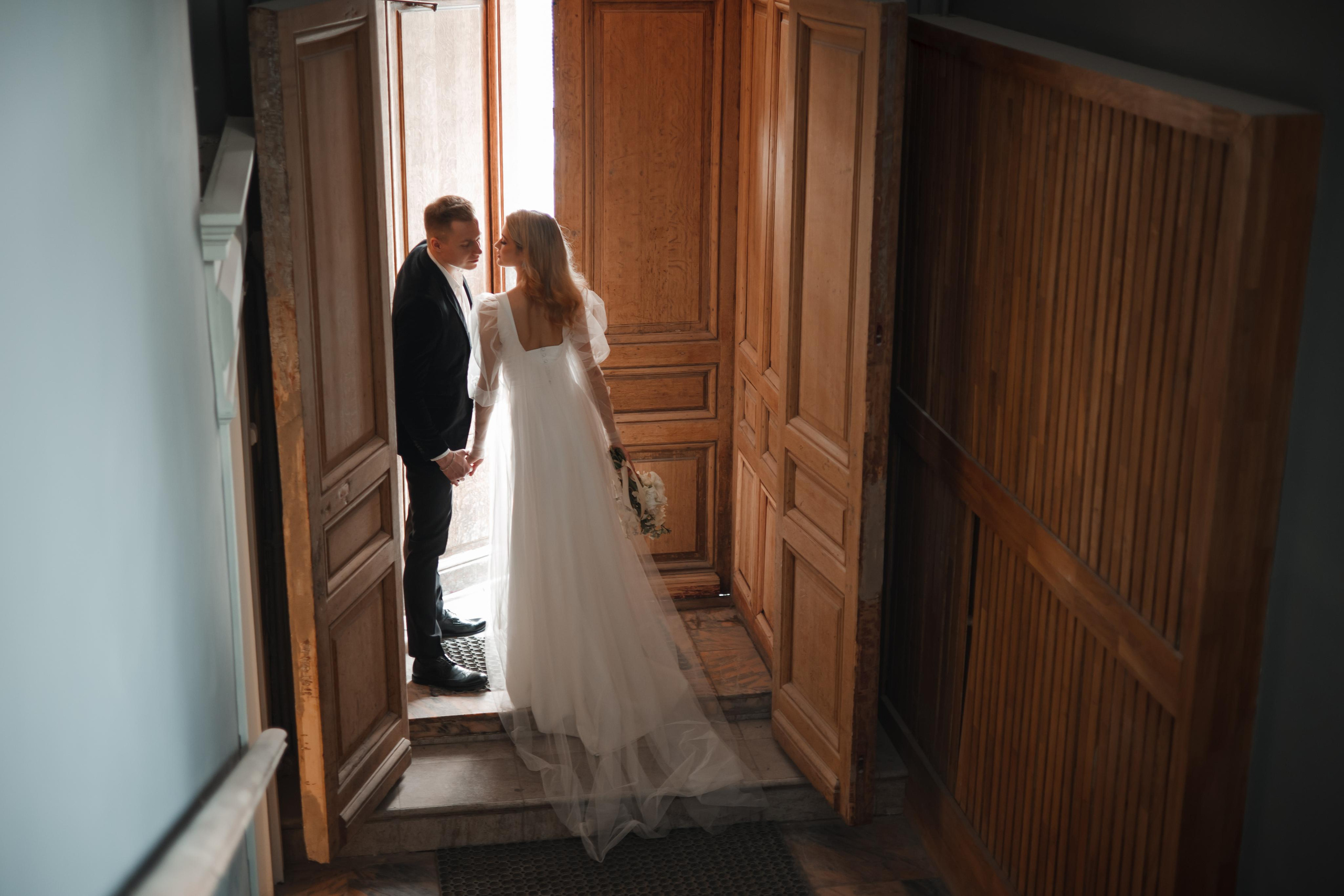 Свадебная фотосессия в отеле Movenpick. Свадебный и репортажный фотограф (Москва, Королев и другие)