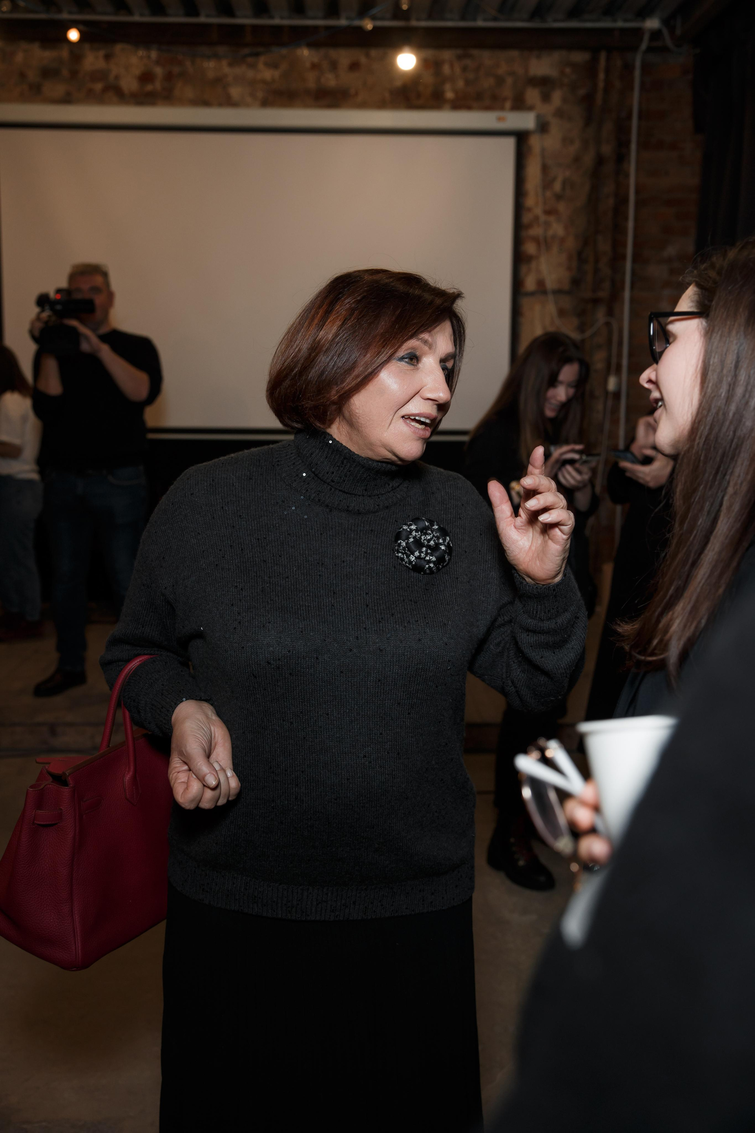 Марина Мелия — бизнес-портрет, Конференция. Свадебный и репортажный фотограф (Москва, Королев и другие)