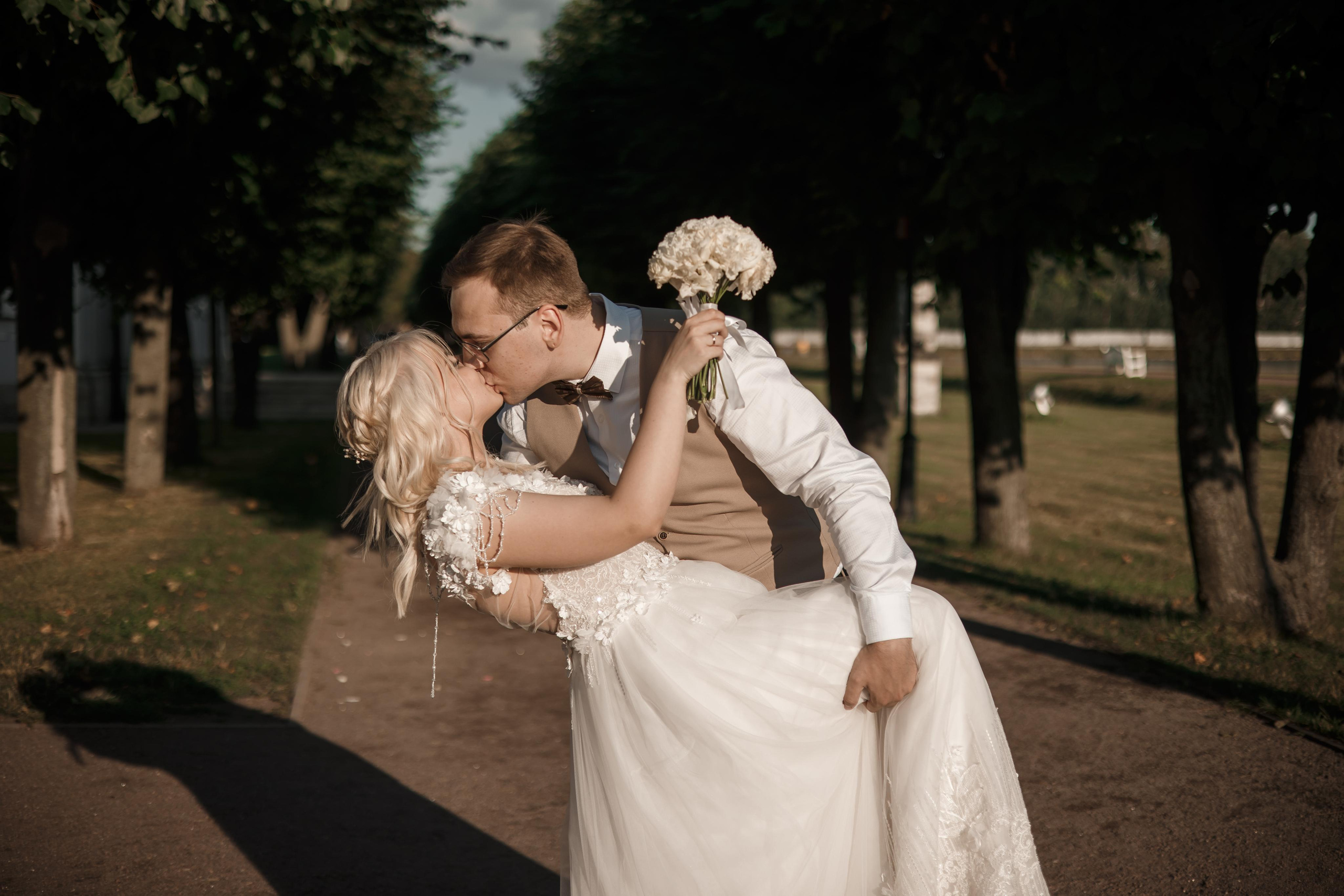 Виктория и Даниил, Железнодорожный + Кусково. Свадебный и репортажный фотограф (Москва, Королев и другие)