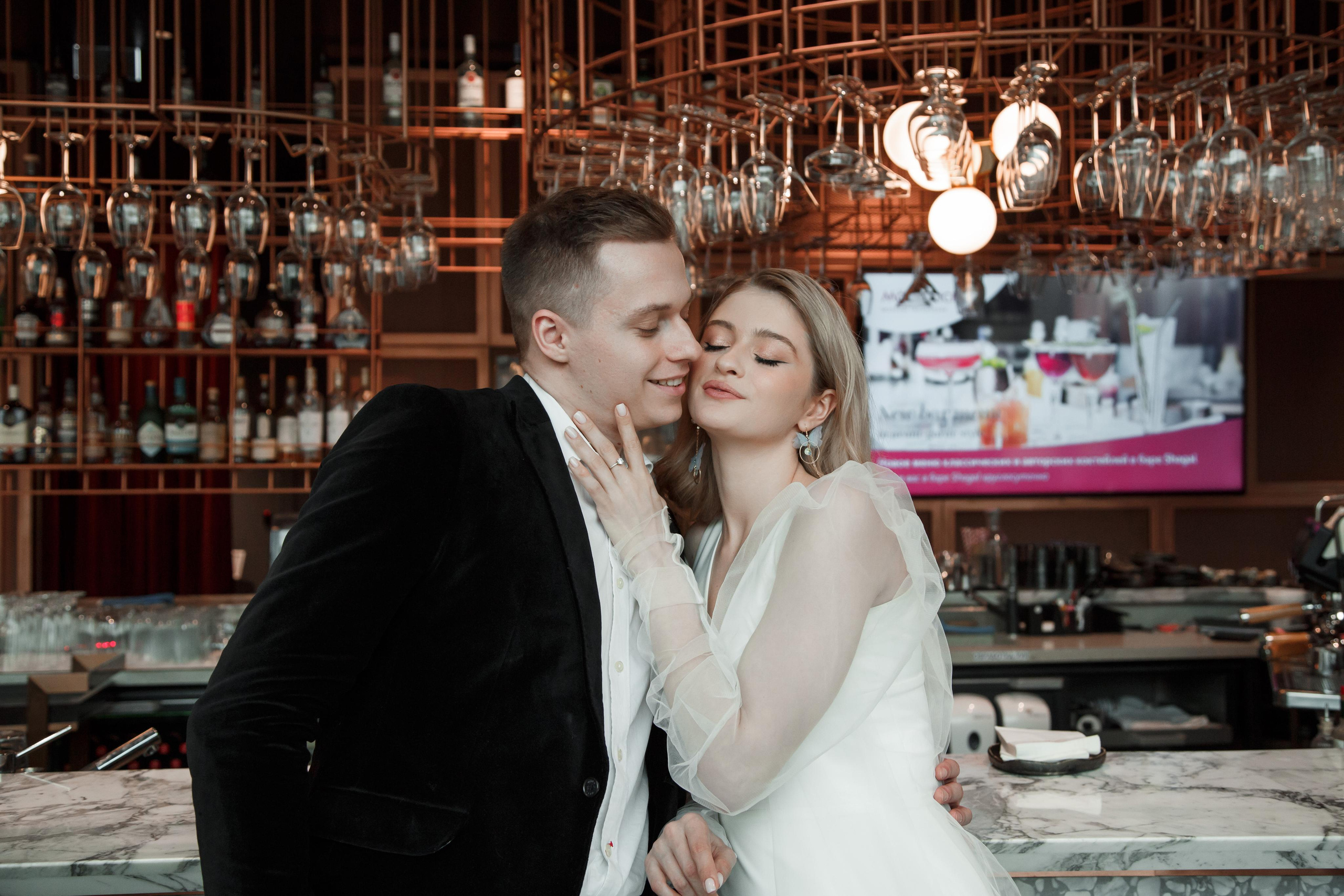 Свадебная фотосессия в отеле Movenpick. Свадебный и репортажный фотограф (Москва, Королев и другие)