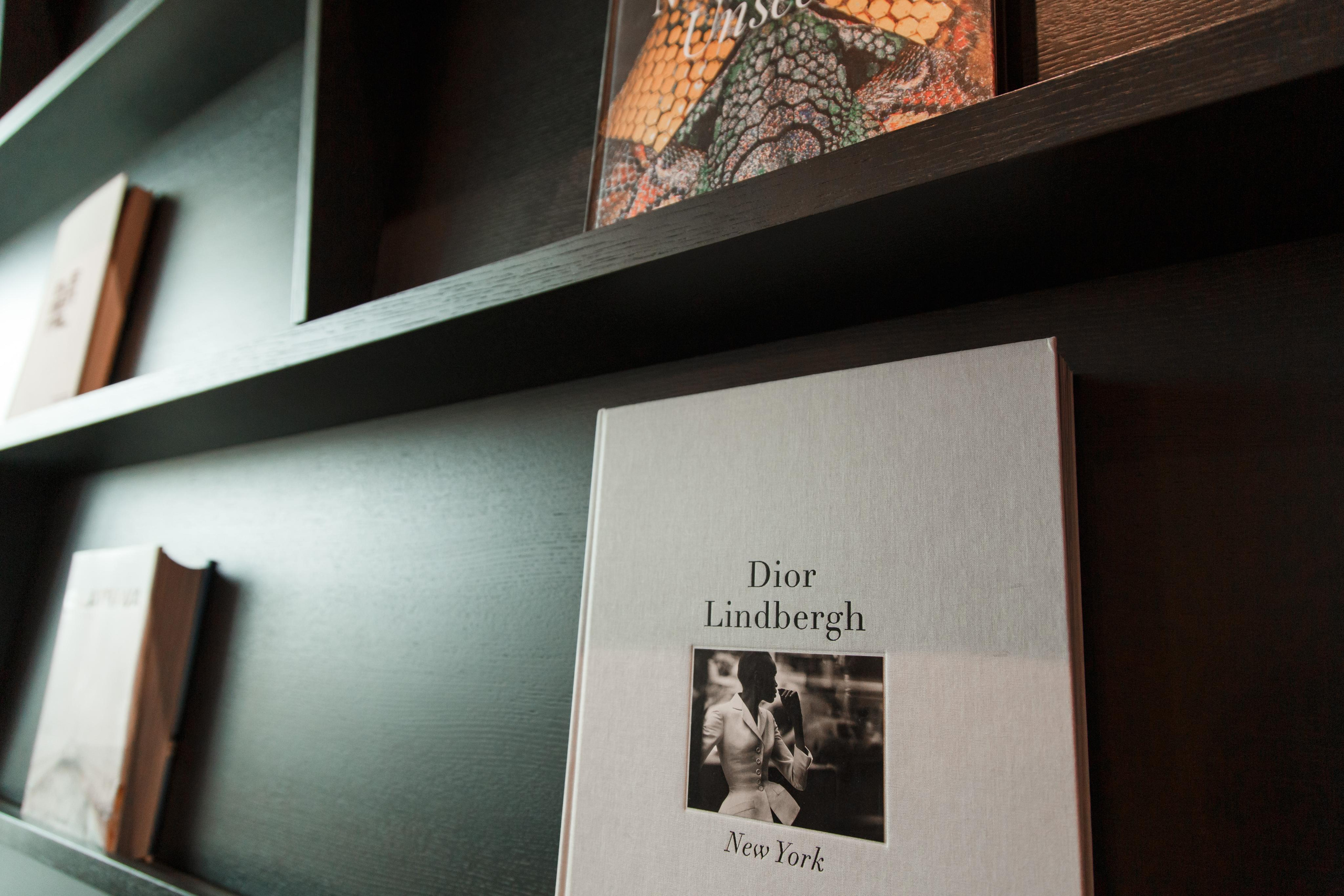 Свадебная фотосессия в отеле Movenpick. Свадебный и репортажный фотограф (Москва, Королев и другие)