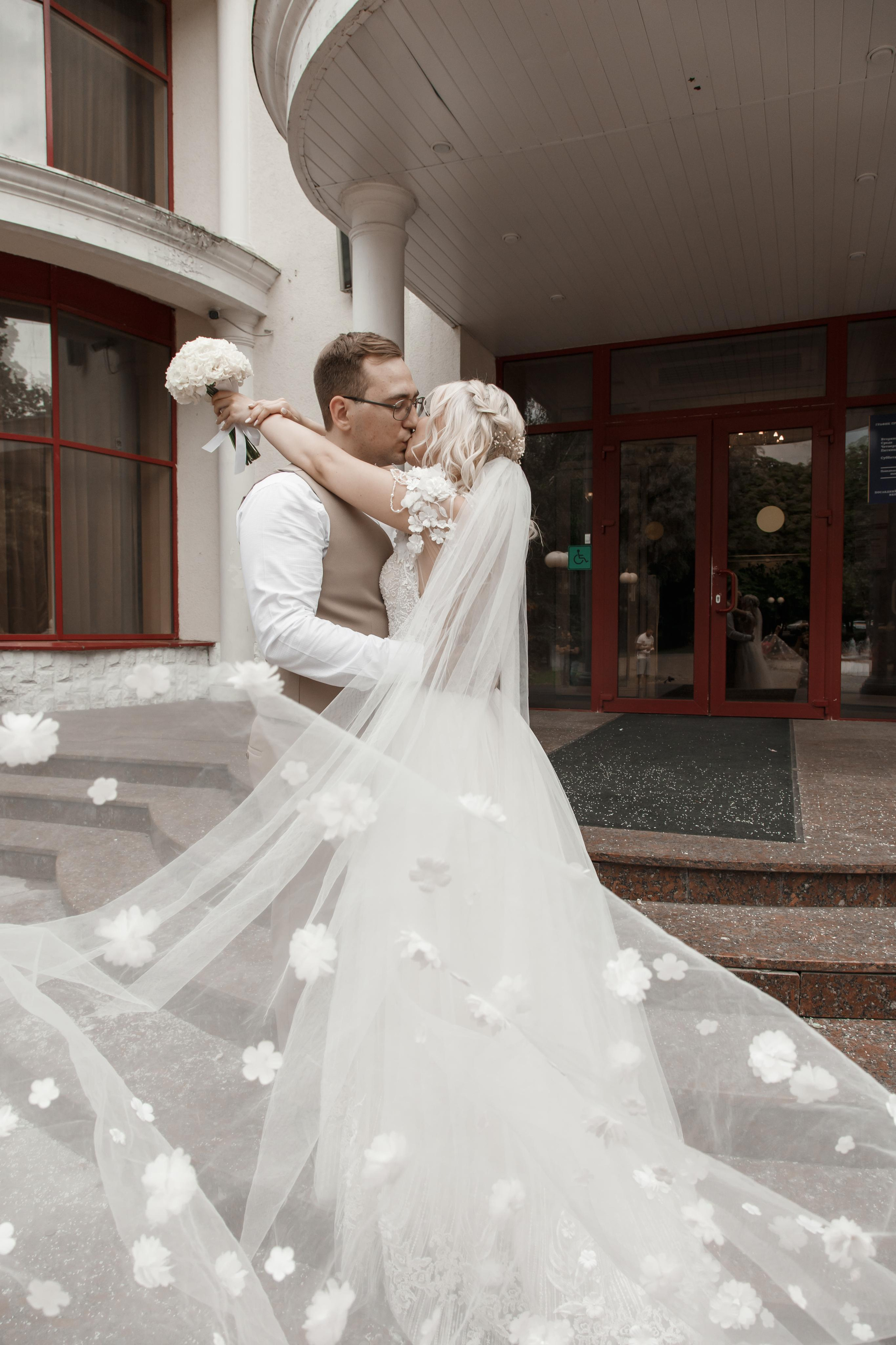 Виктория и Даниил, Железнодорожный + Кусково. Свадебный и репортажный фотограф (Москва, Королев и другие)