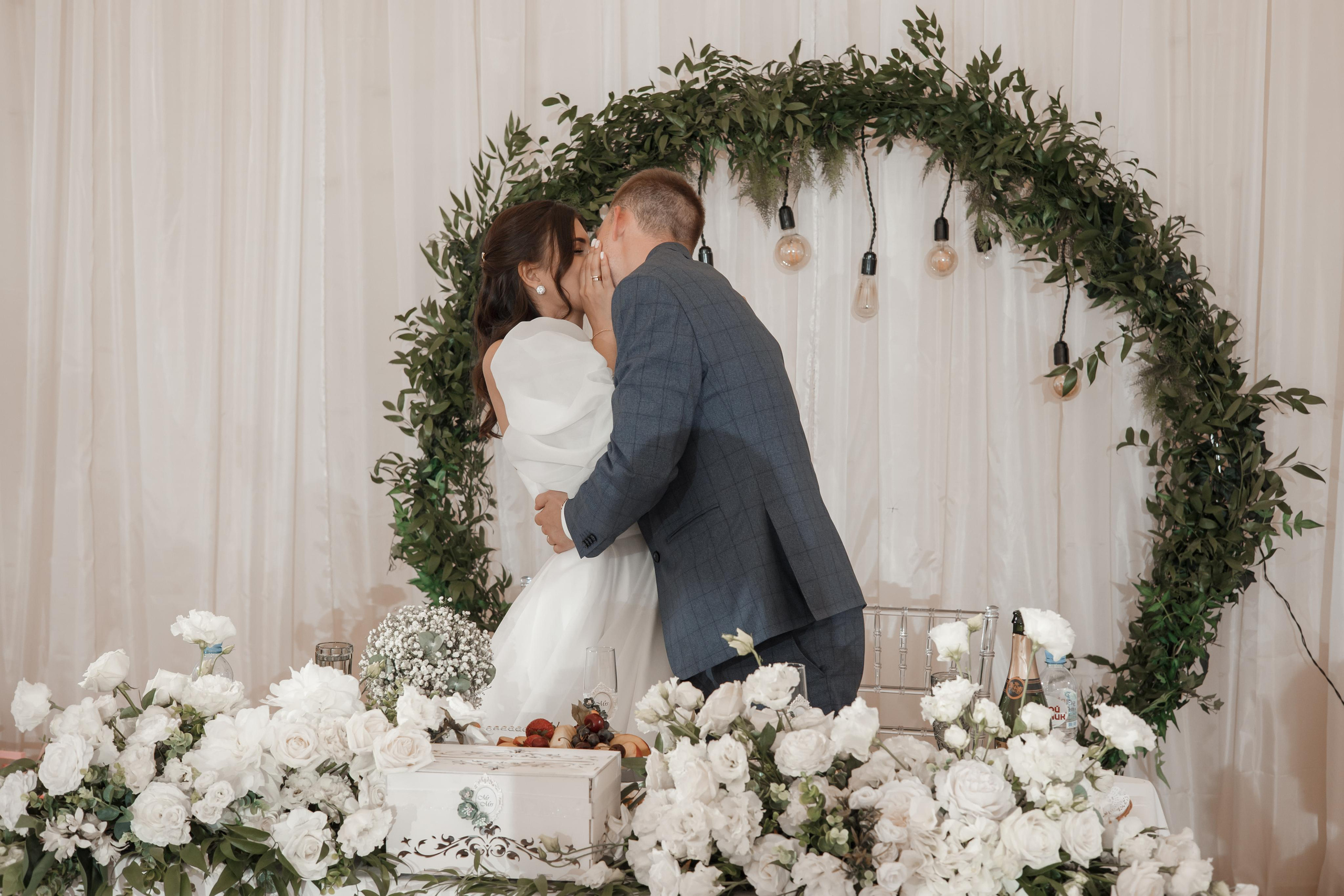 Яна и Дмитрий, Дворянское гнездо, ЗАГС г. Королев. Свадебный и репортажный фотограф (Москва, Королев и другие)