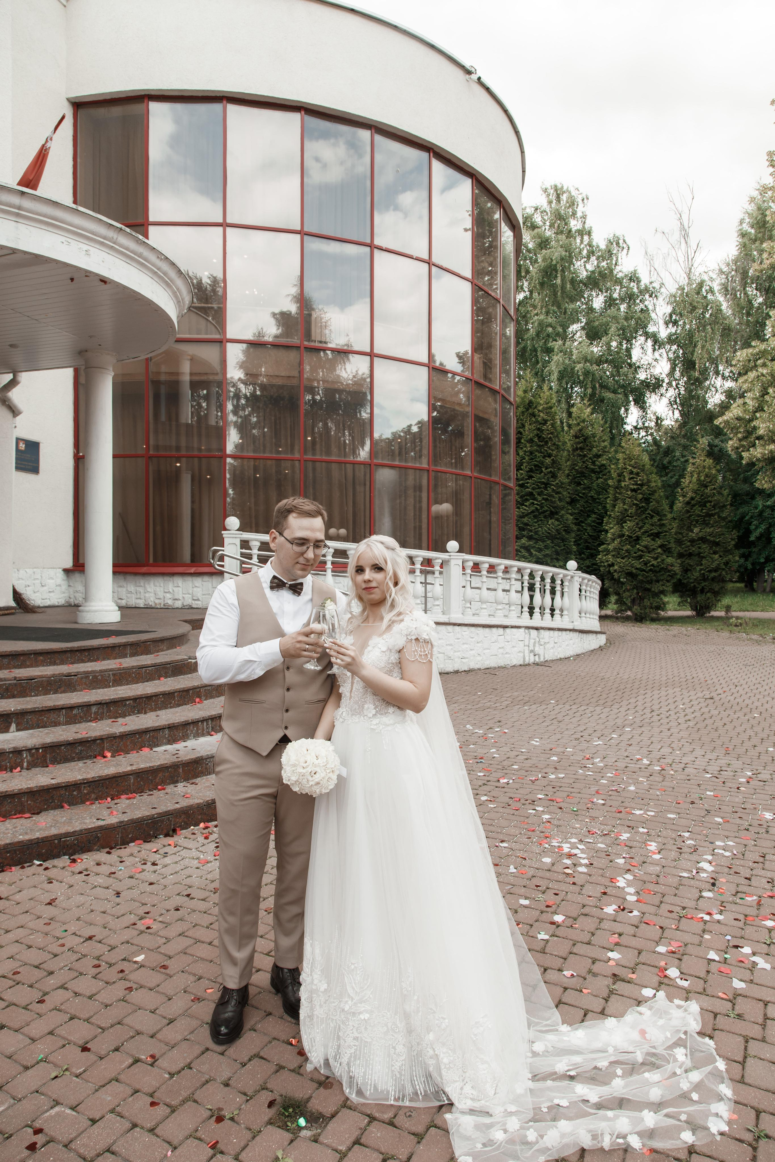 Виктория и Даниил, Железнодорожный + Кусково. Свадебный и репортажный фотограф (Москва, Королев и другие)