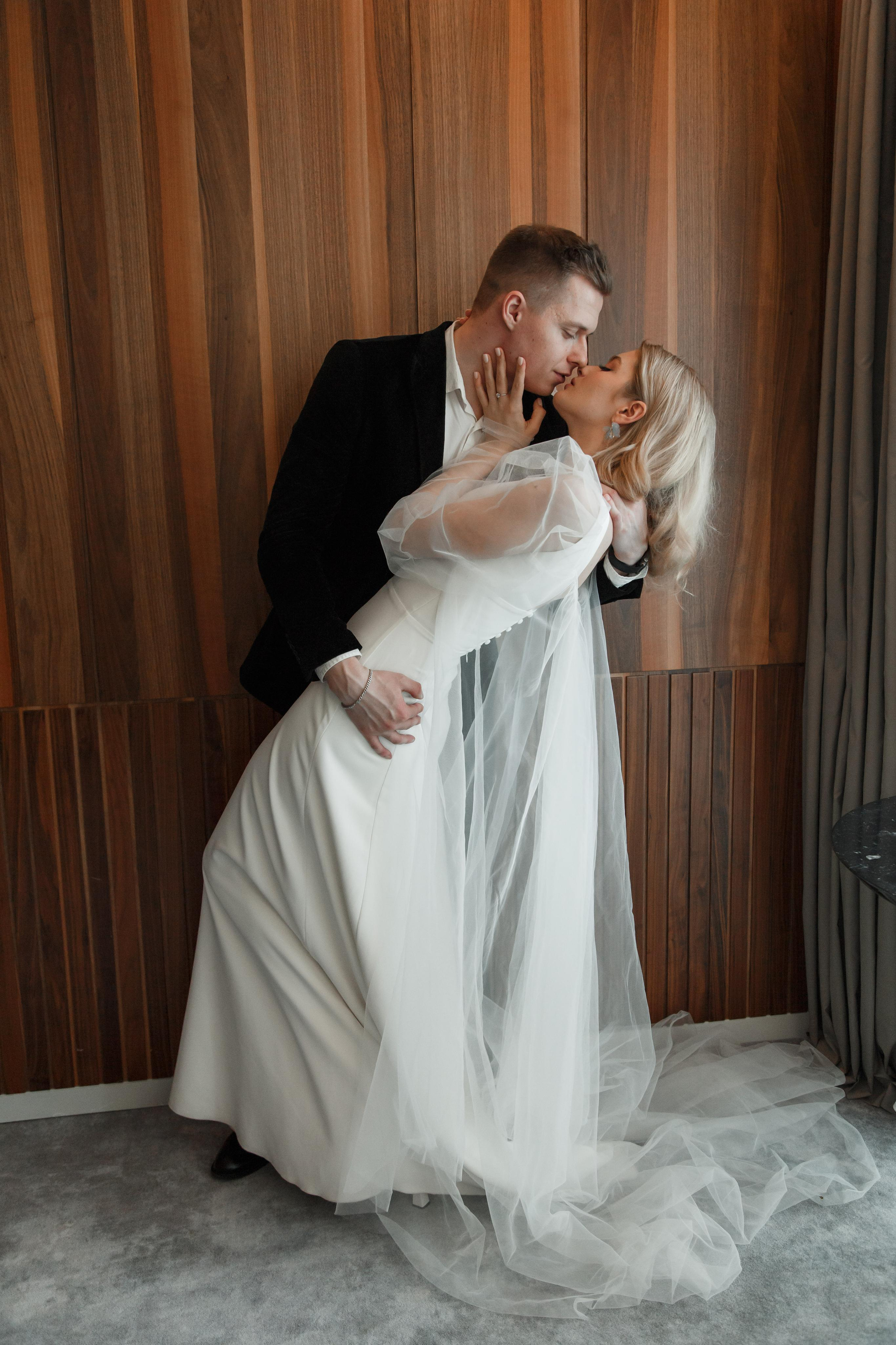 Свадебная фотосессия в отеле Movenpick. Свадебный и репортажный фотограф (Москва, Королев и другие)