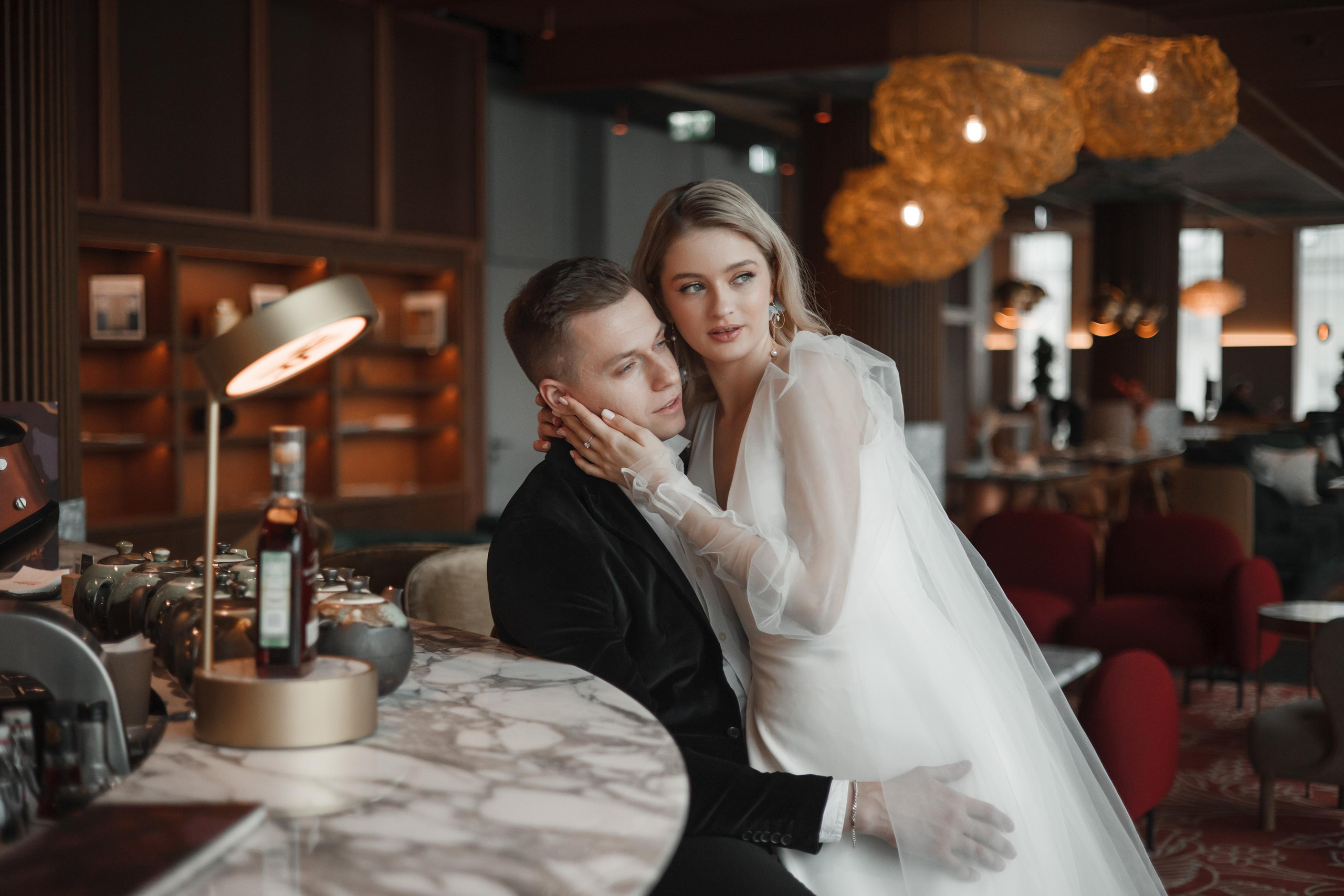 Свадебная фотосессия в отеле Movenpick. Свадебный и репортажный фотограф (Москва, Королев и другие)