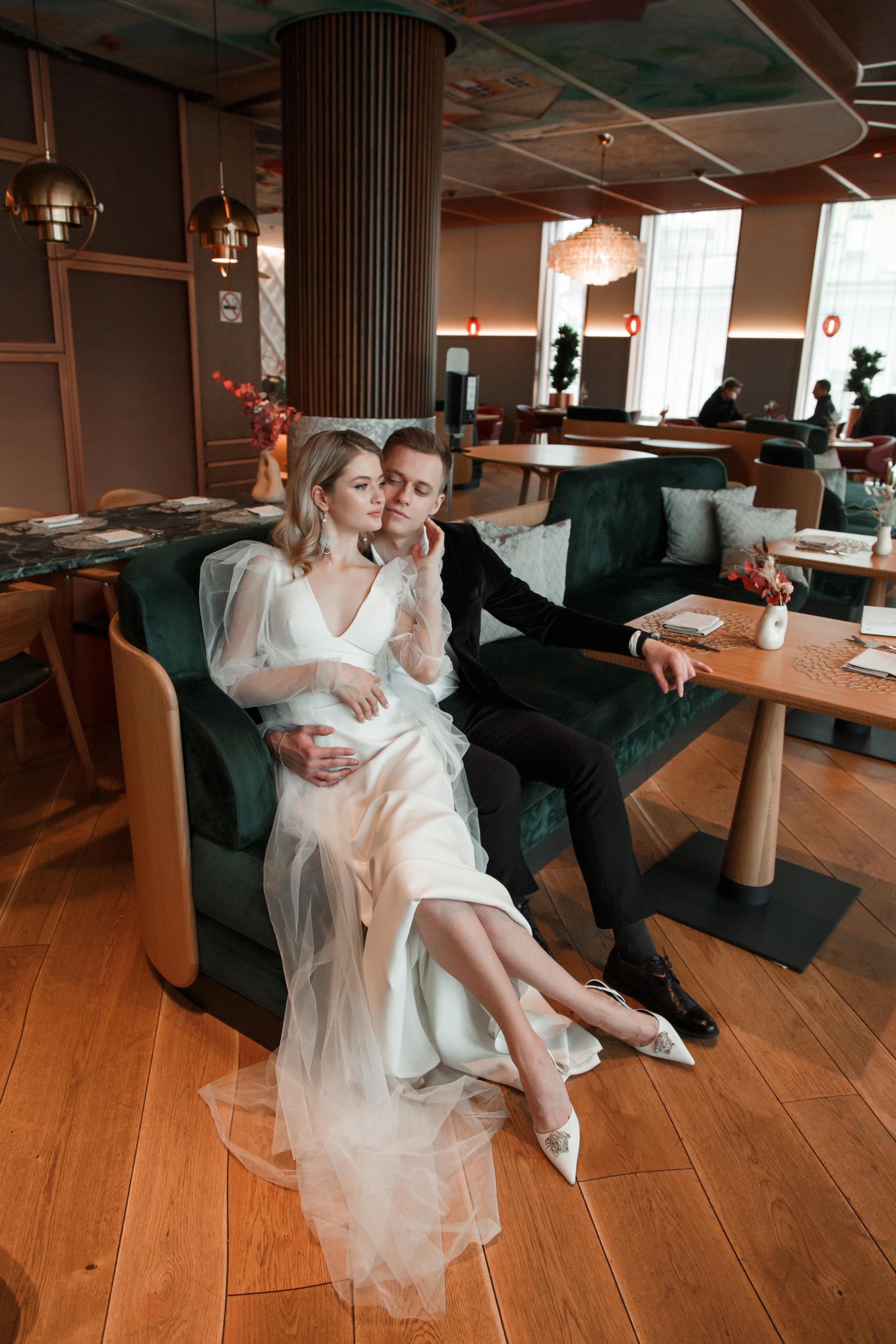 Свадебная фотосессия в отеле Movenpick. Свадебный и репортажный фотограф (Москва, Королев и другие)