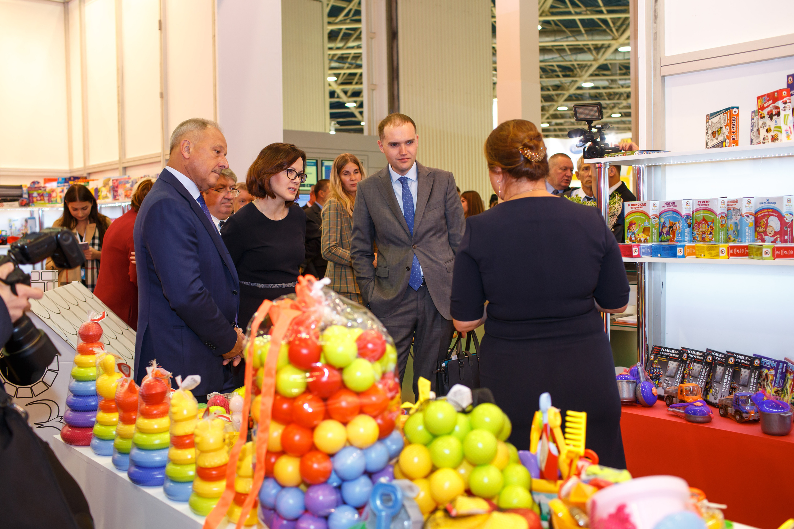 Конференция Министерства Торговли «Мир Детства». Свадебный и репортажный фотограф (Москва, Королев и другие)