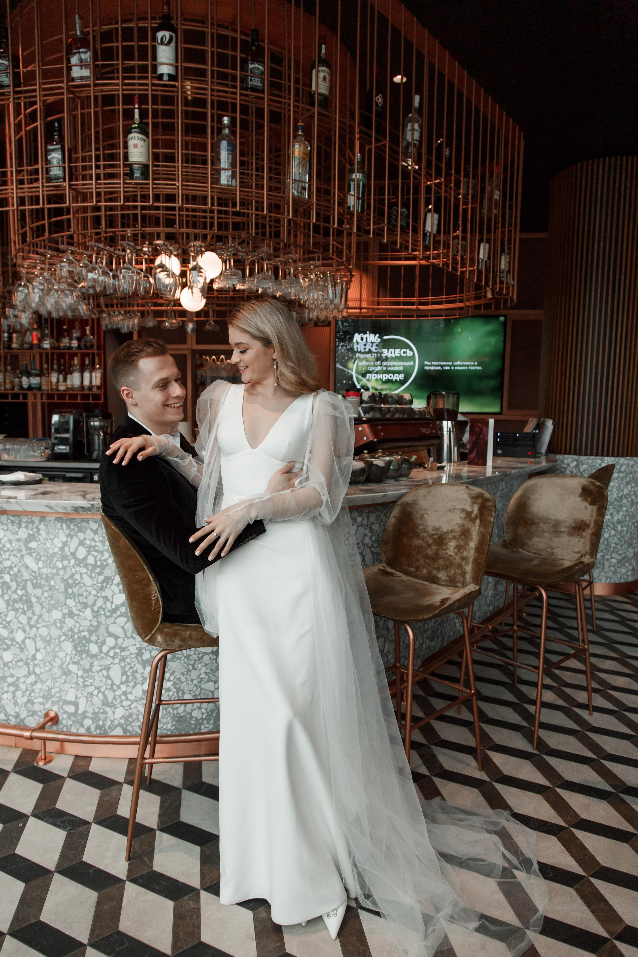 Свадебная фотосессия в отеле Movenpick. Свадебный и репортажный фотограф (Москва, Королев и другие)