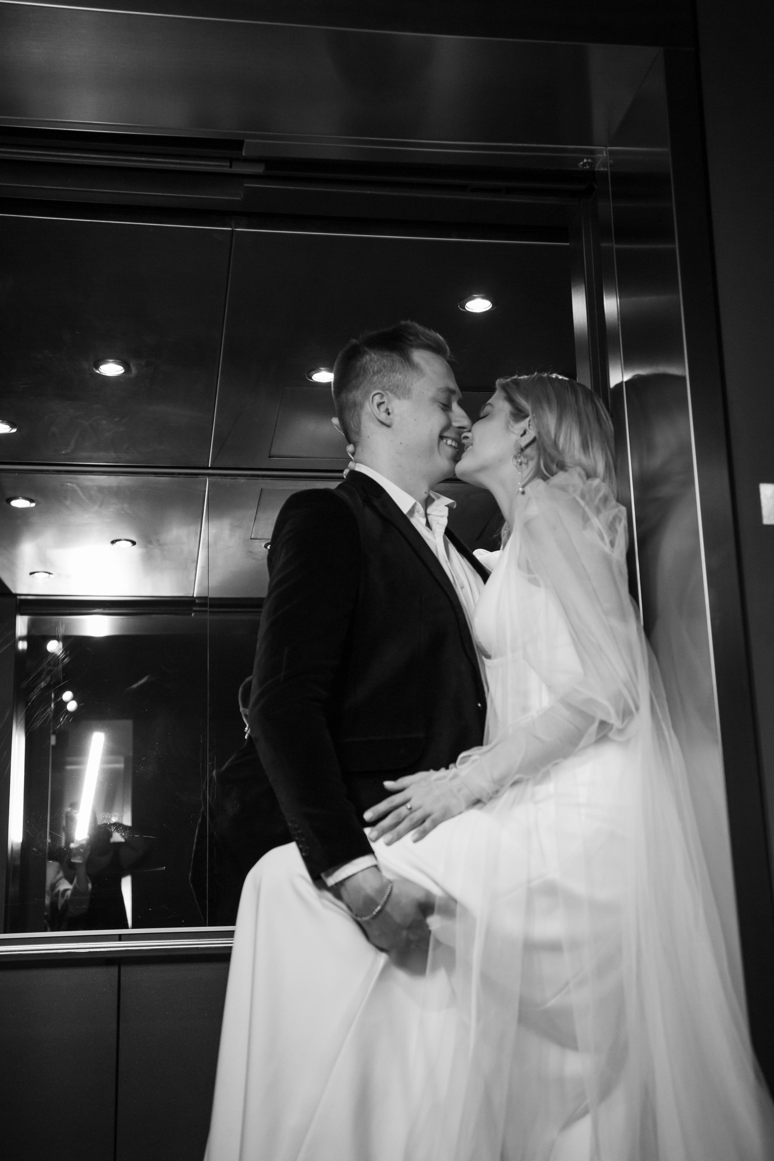 Свадебная фотосессия в отеле Movenpick. Свадебный и репортажный фотограф (Москва, Королев и другие)