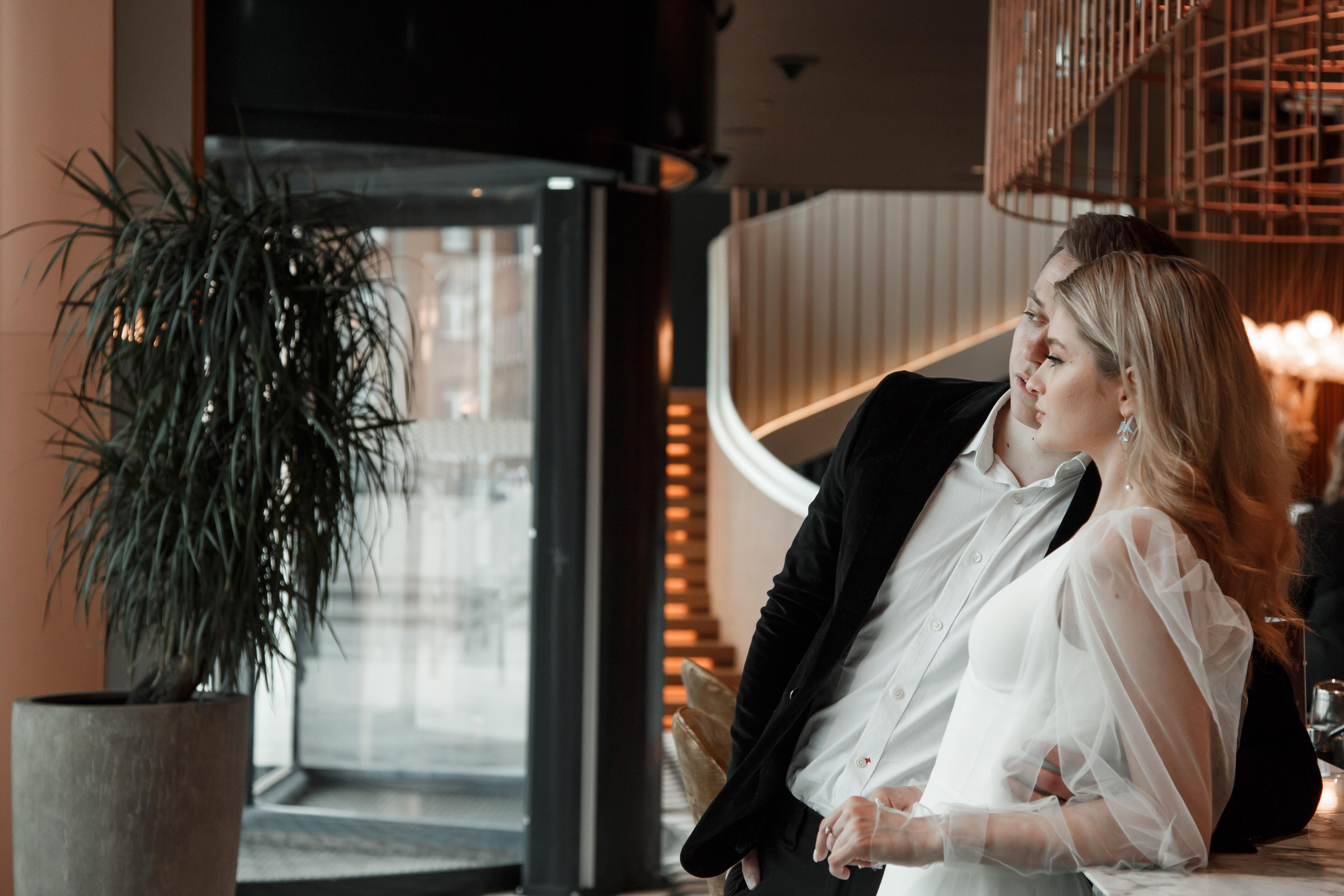 Свадебная фотосессия в отеле Movenpick. Свадебный и репортажный фотограф (Москва, Королев и другие)