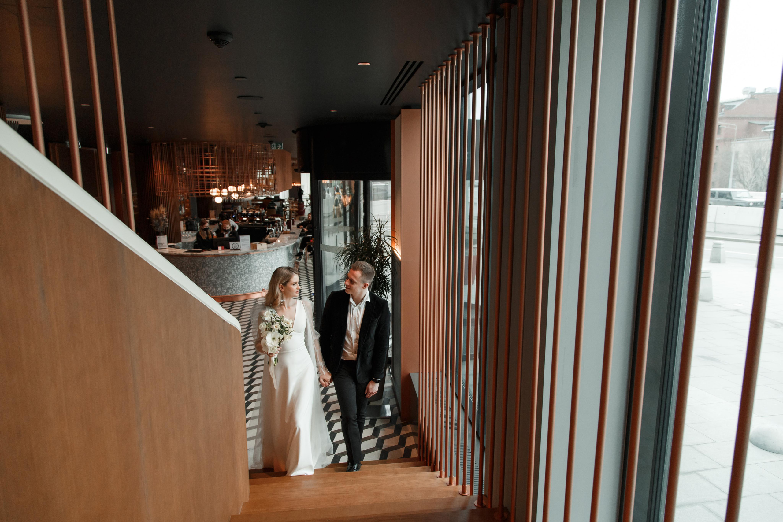 Свадебная фотосессия в отеле Movenpick. Свадебный и репортажный фотограф (Москва, Королев и другие)