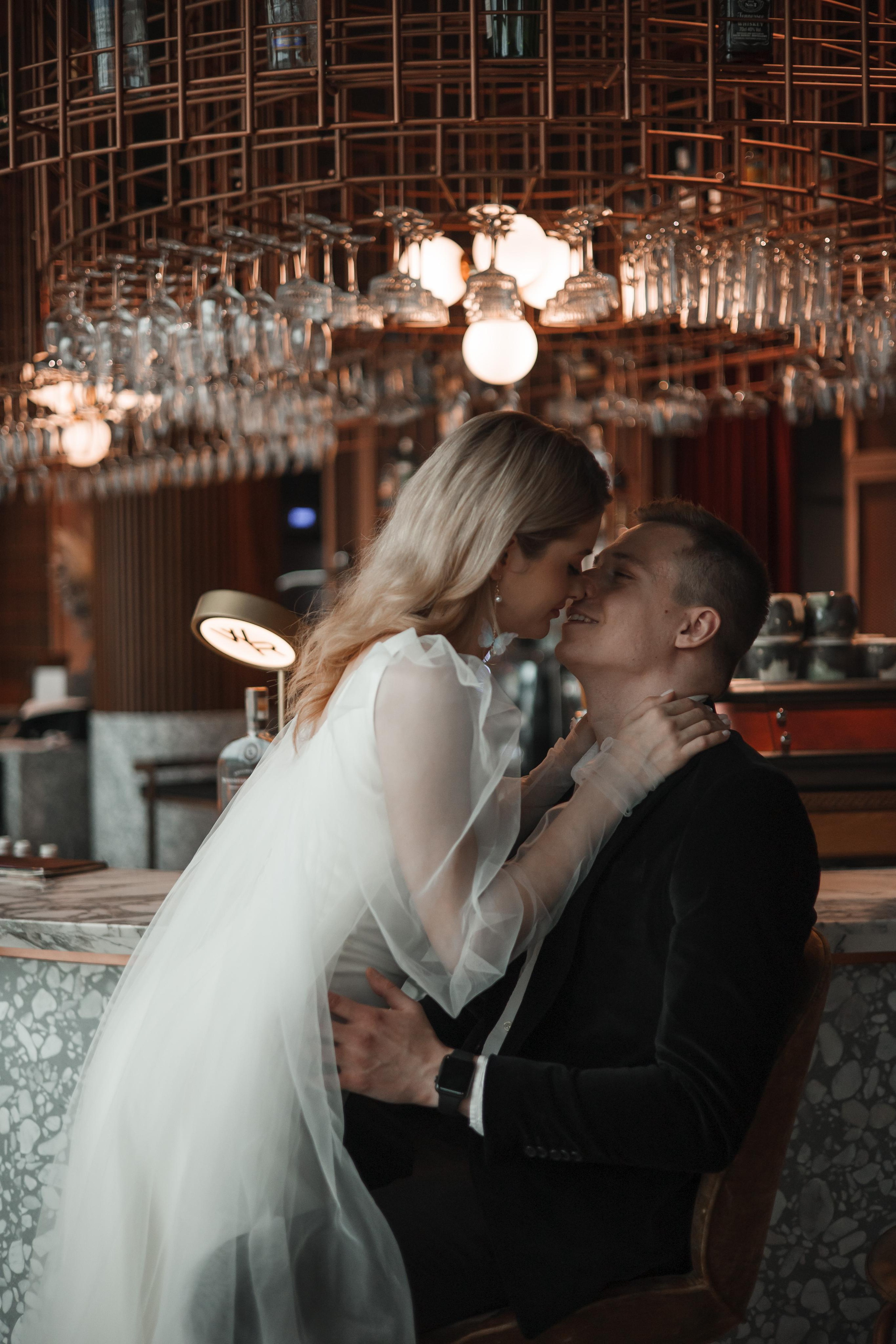 Свадебная фотосессия в отеле Movenpick. Свадебный и репортажный фотограф (Москва, Королев и другие)