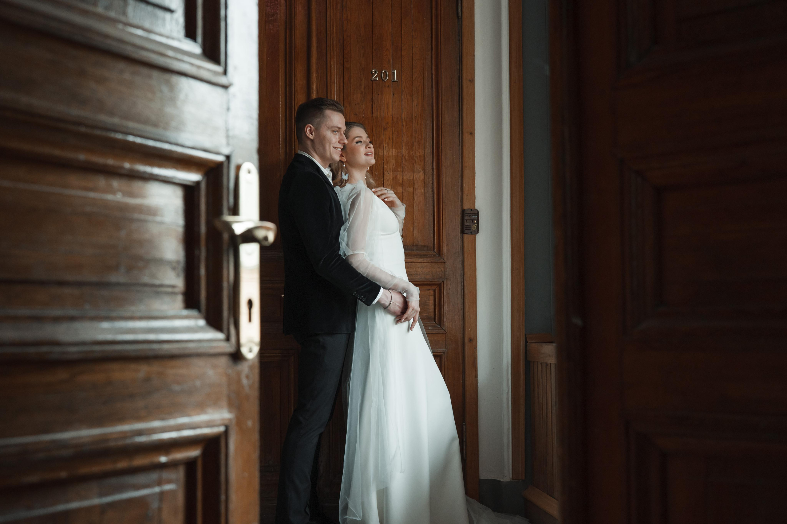 Свадебная фотосессия в отеле Movenpick. Свадебный и репортажный фотограф (Москва, Королев и другие)