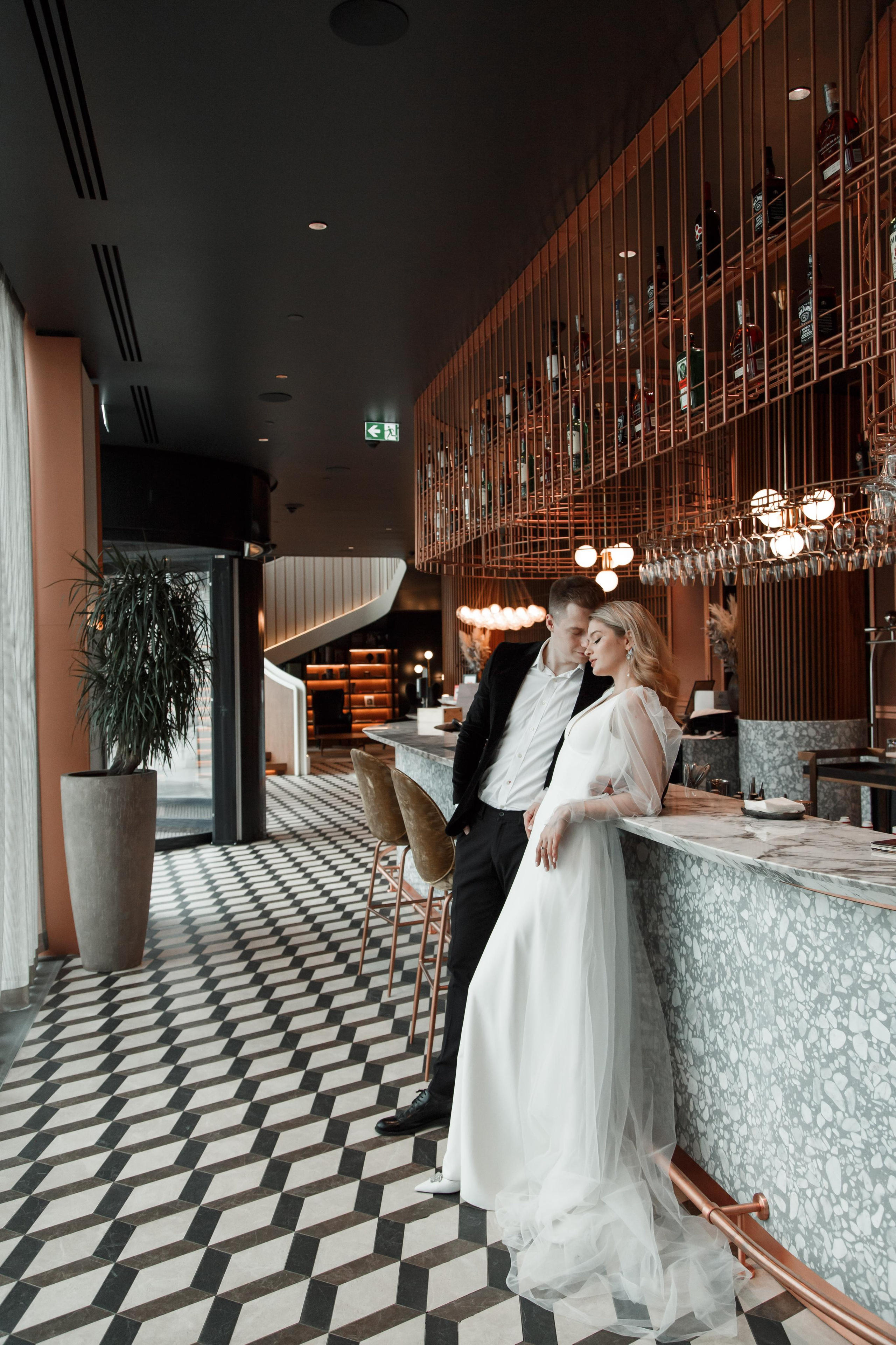 Свадебная фотосессия в отеле Movenpick. Свадебный и репортажный фотограф (Москва, Королев и другие)