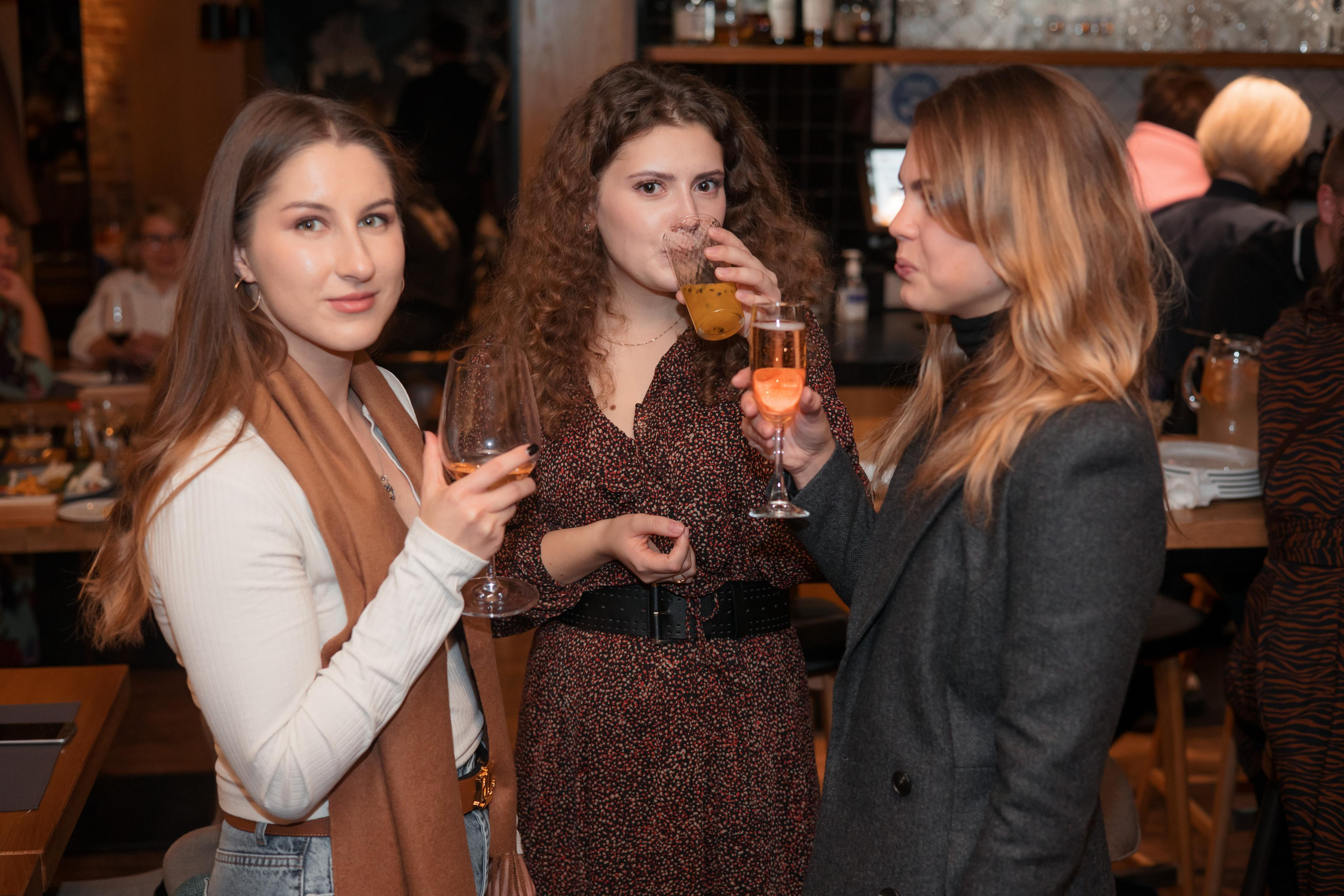 День рождения в баре «Too much». Свадебный и репортажный фотограф (Москва, Королев и другие)