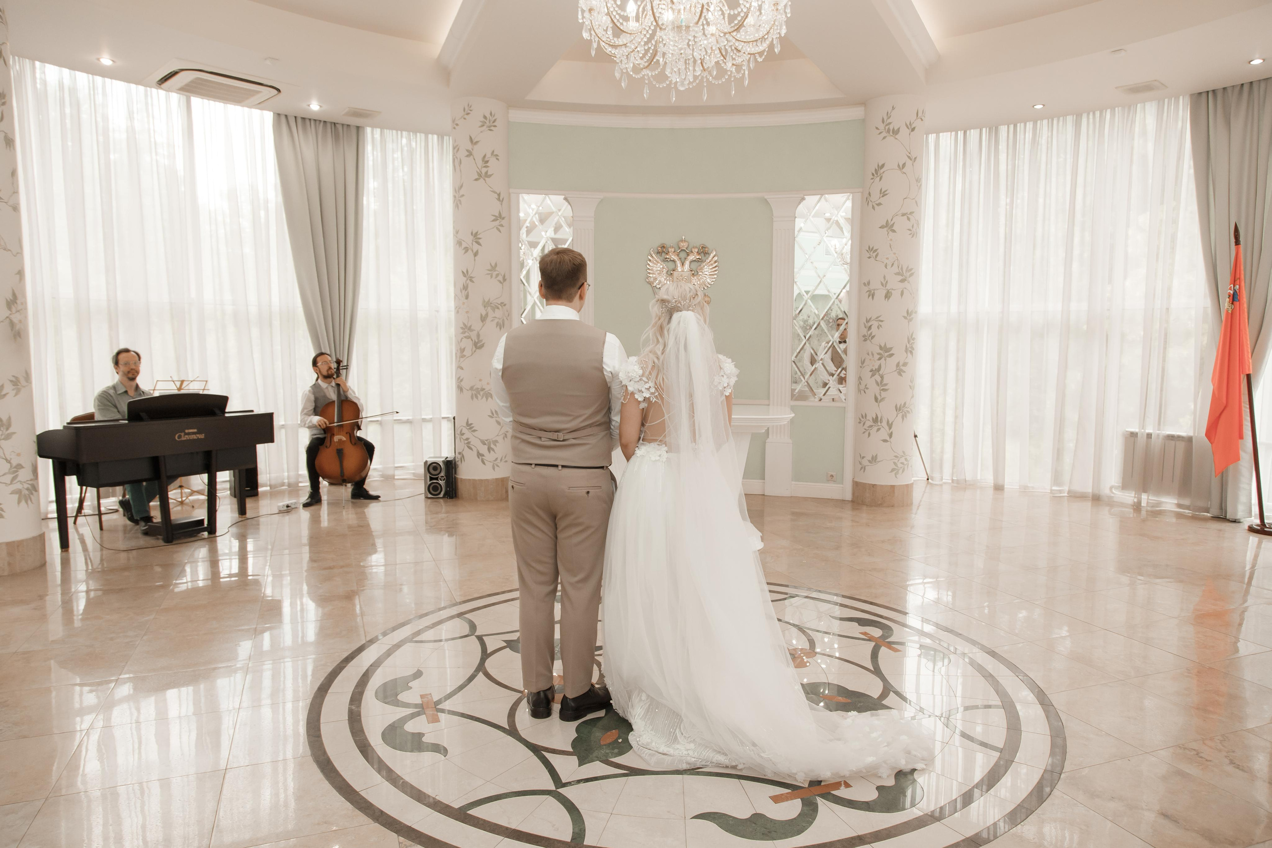 Виктория и Даниил, Железнодорожный + Кусково. Свадебный и репортажный фотограф (Москва, Королев и другие)