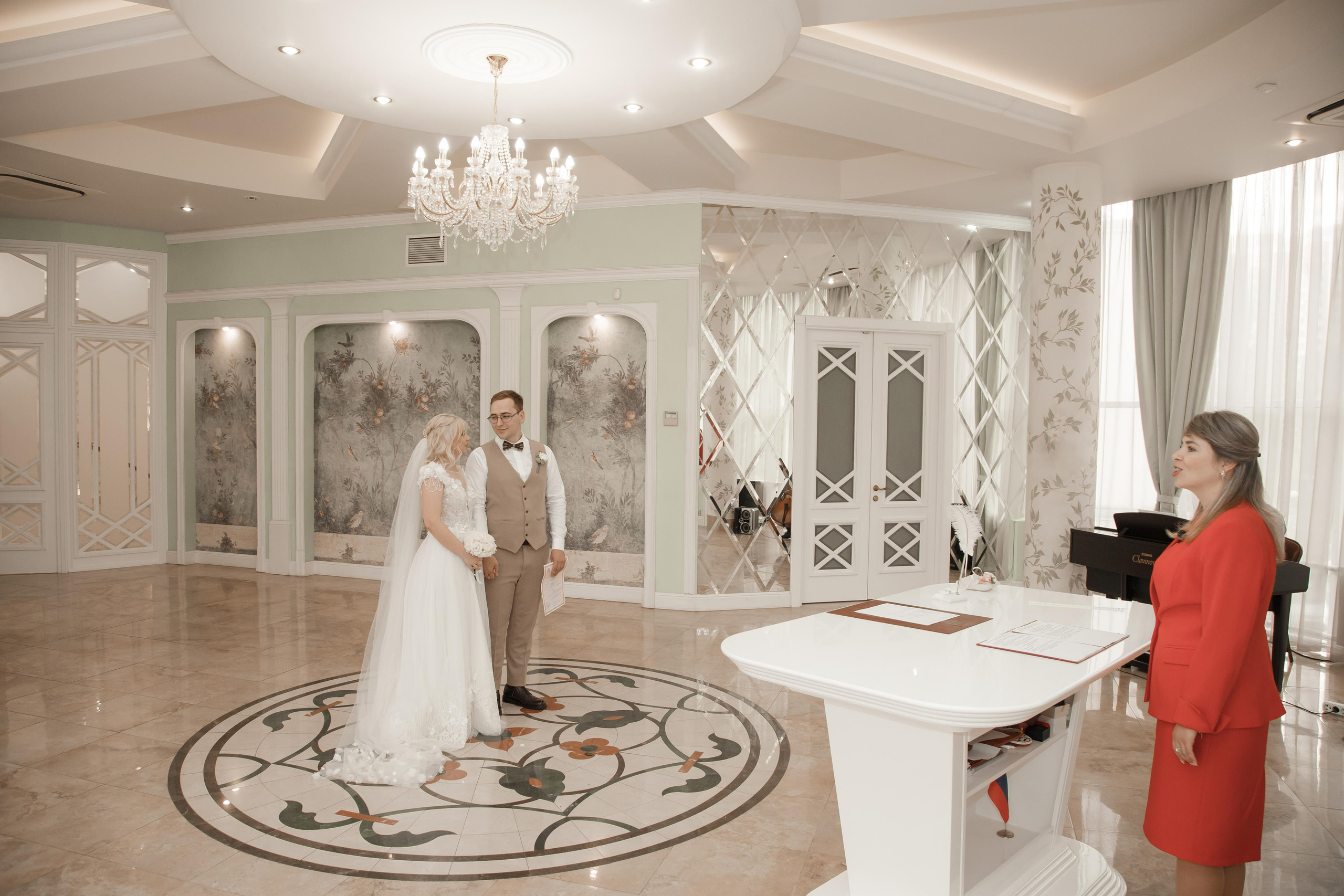 Виктория и Даниил, Железнодорожный + Кусково. Свадебный и репортажный фотограф (Москва, Королев и другие)