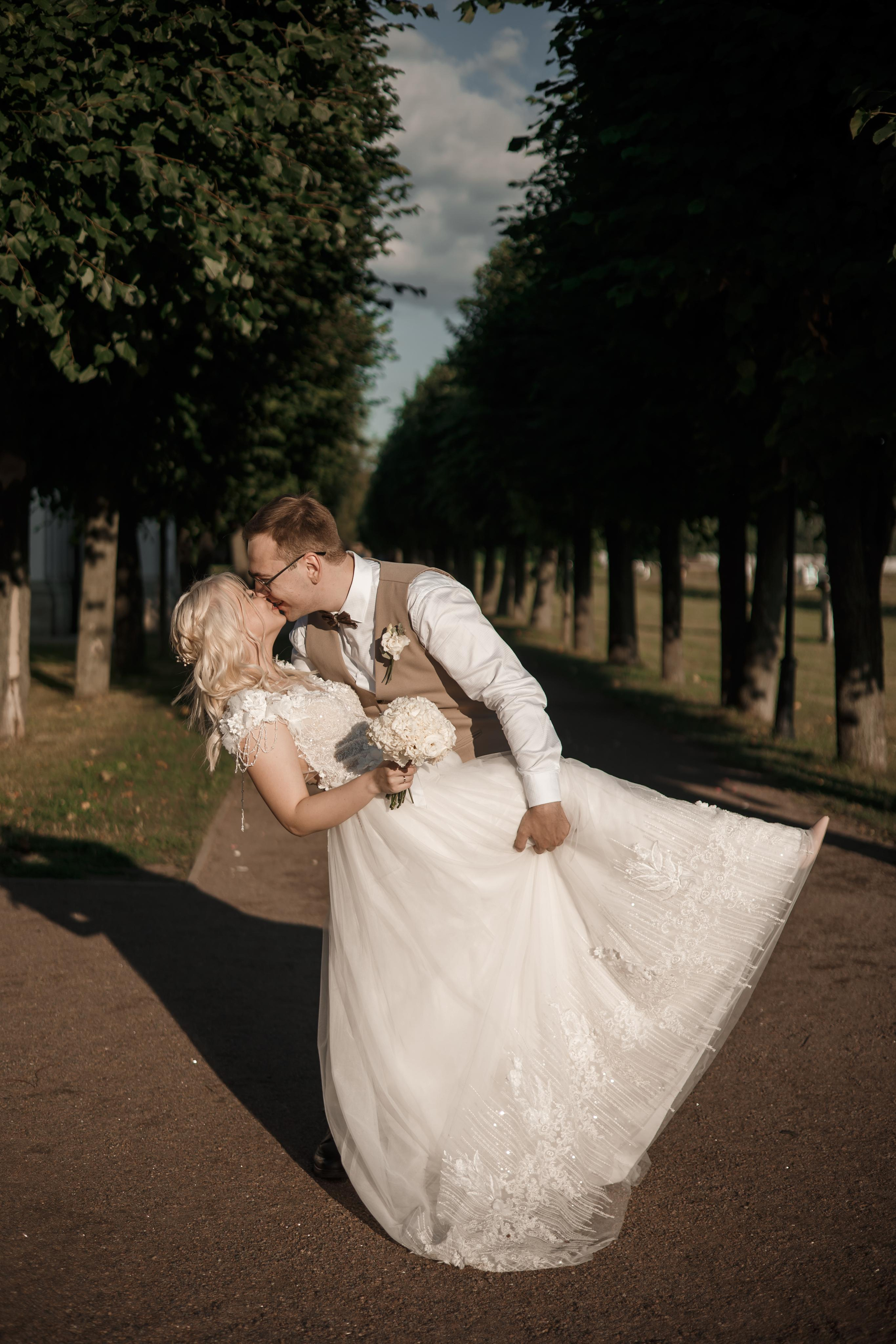 Виктория и Даниил, Железнодорожный + Кусково. Свадебный и репортажный фотограф (Москва, Королев и другие)