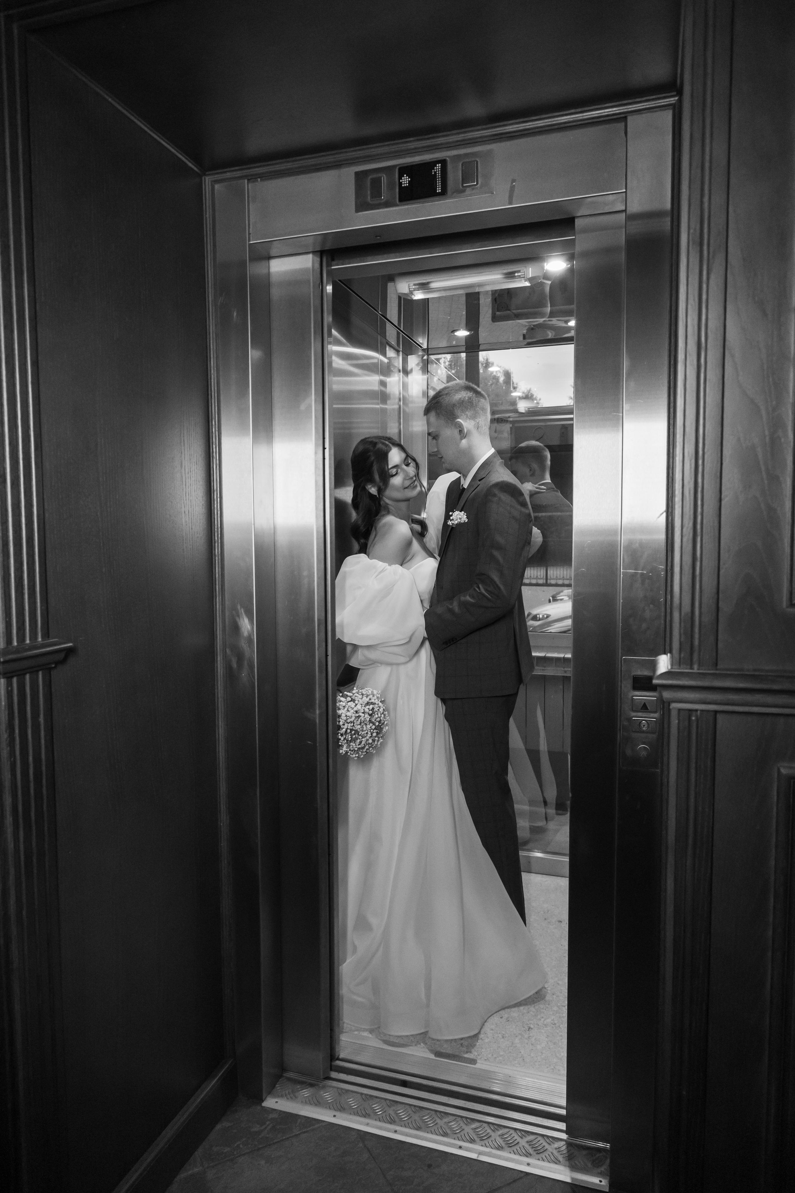 Яна и Дмитрий, Дворянское гнездо, ЗАГС г. Королев. Свадебный и репортажный фотограф (Москва, Королев и другие)