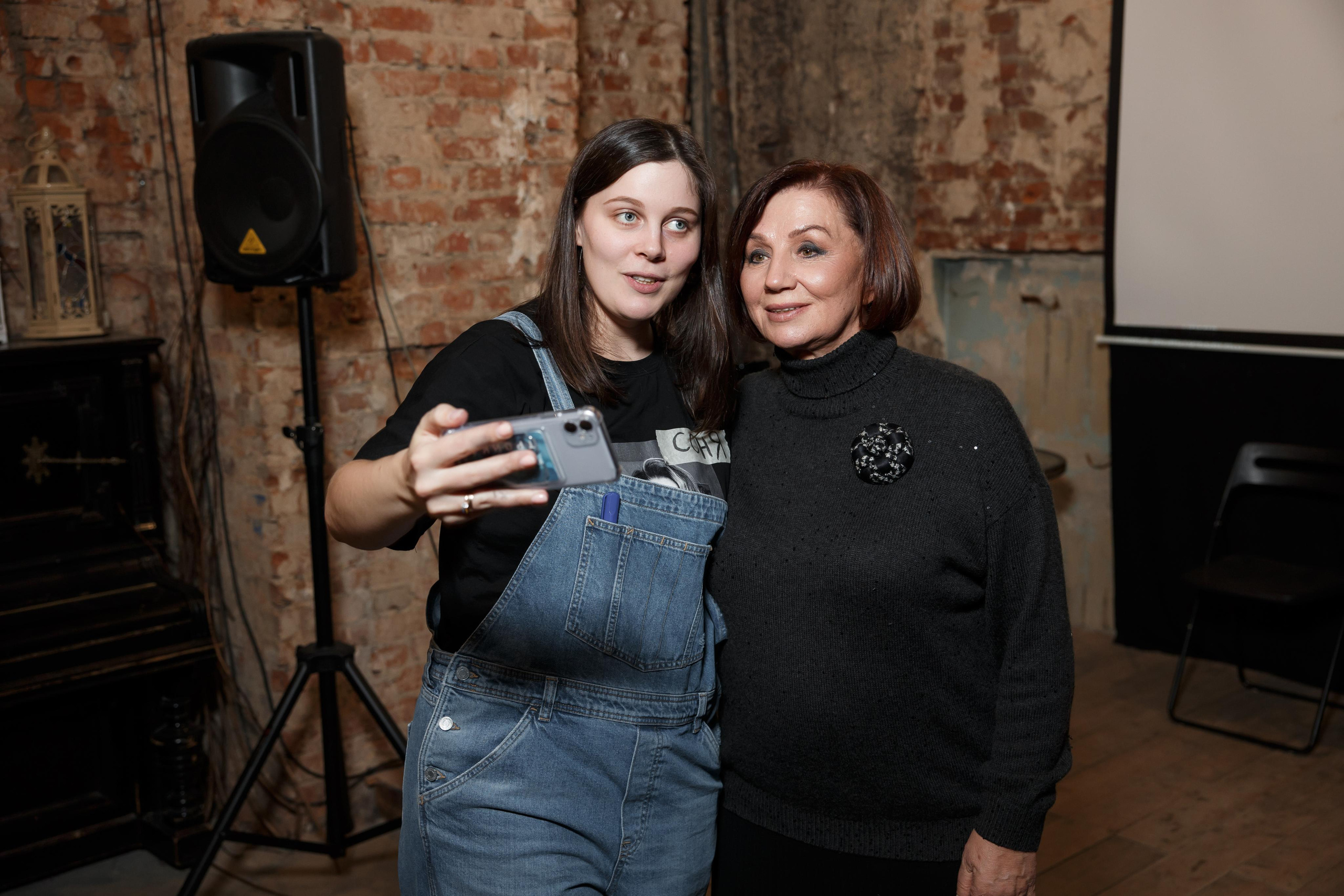 Марина Мелия — бизнес-портрет, Конференция. Свадебный и репортажный фотограф (Москва, Королев и другие)