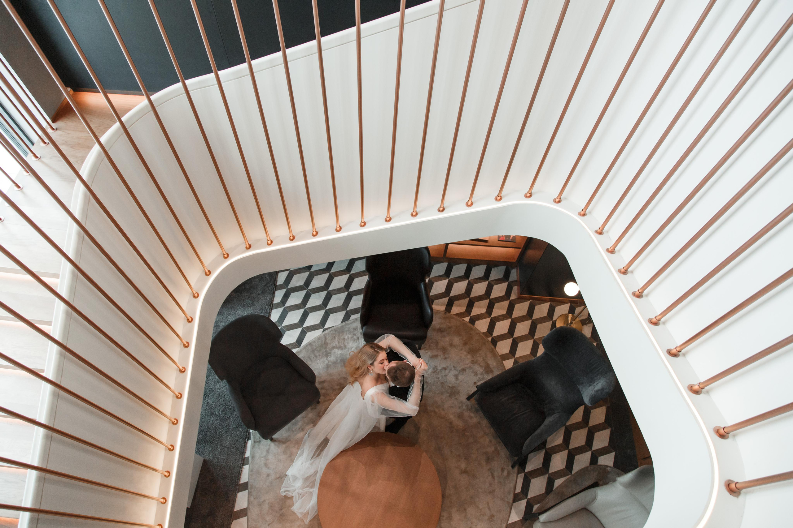 Свадебная фотосессия в отеле Movenpick. Свадебный и репортажный фотограф (Москва, Королев и другие)