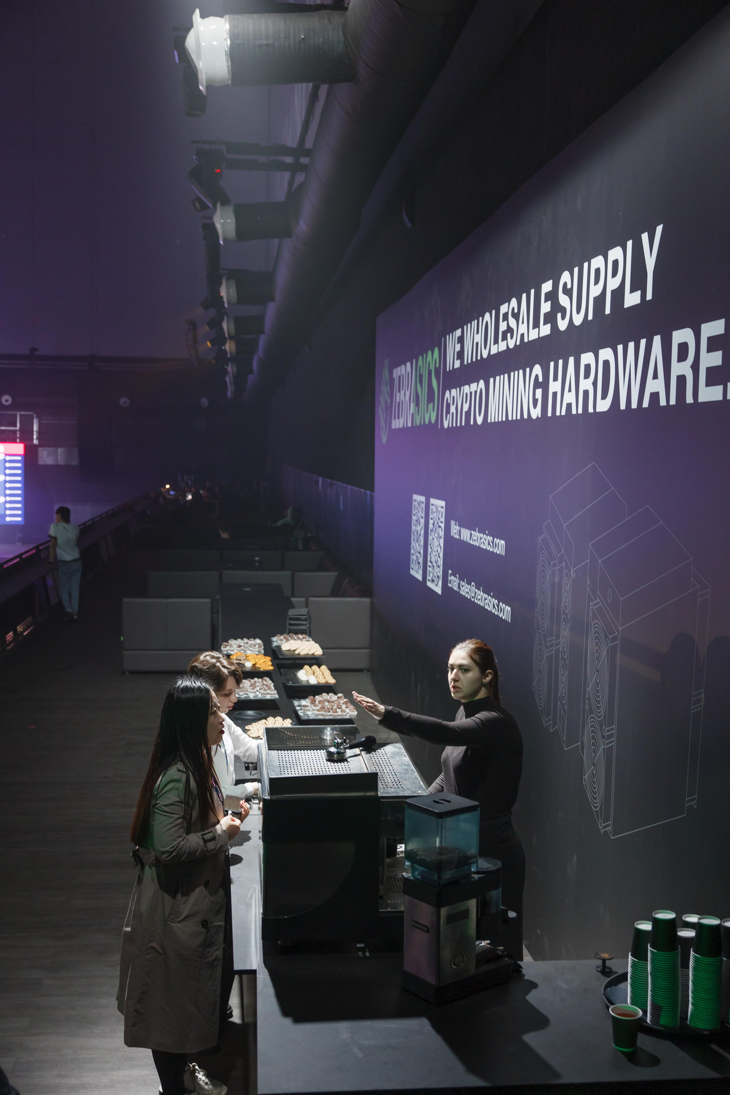 Крипто-Саммит 2023. Свадебный и репортажный фотограф (Москва, Королев и другие)