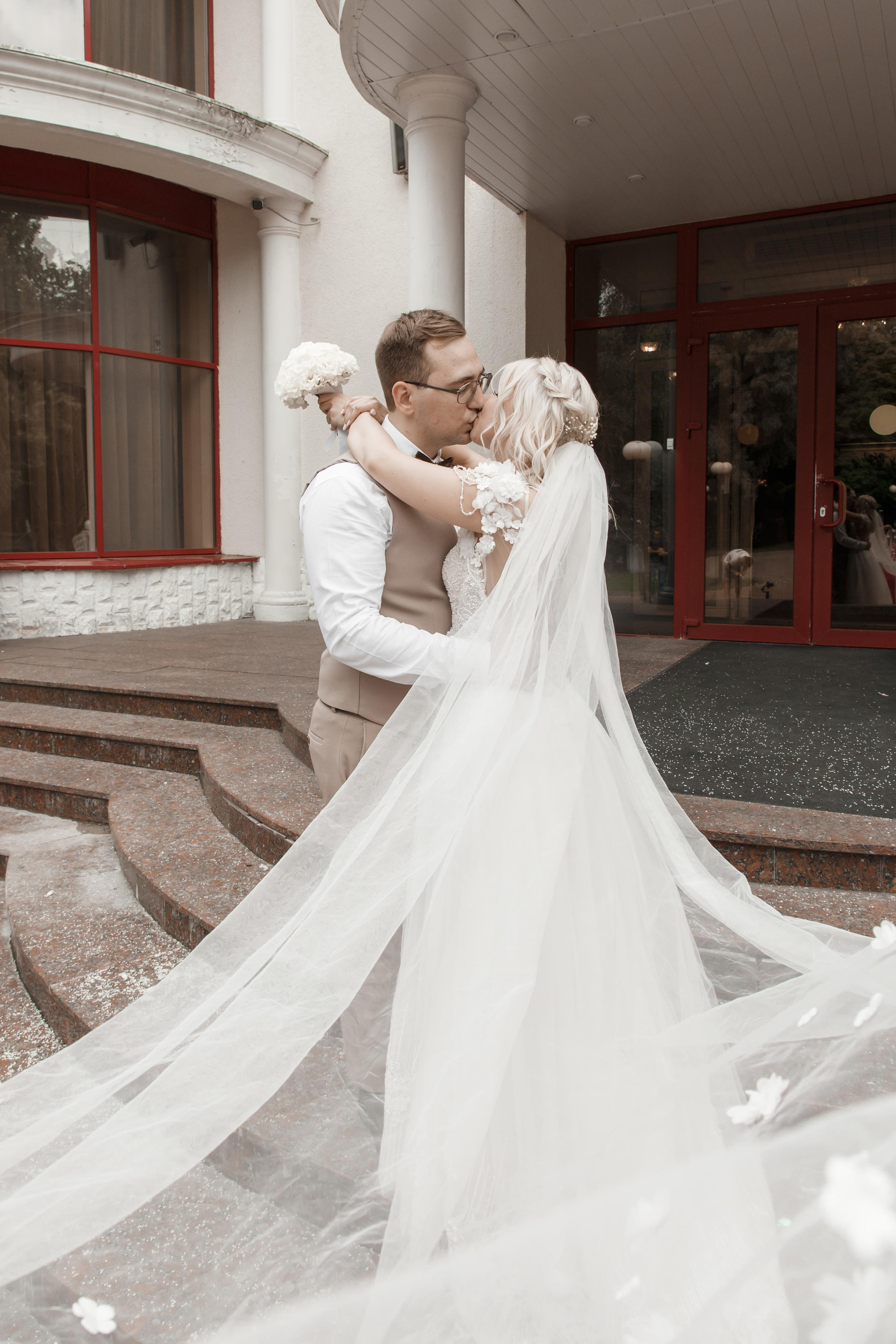 Виктория и Даниил, Железнодорожный + Кусково. Свадебный и репортажный фотограф (Москва, Королев и другие)