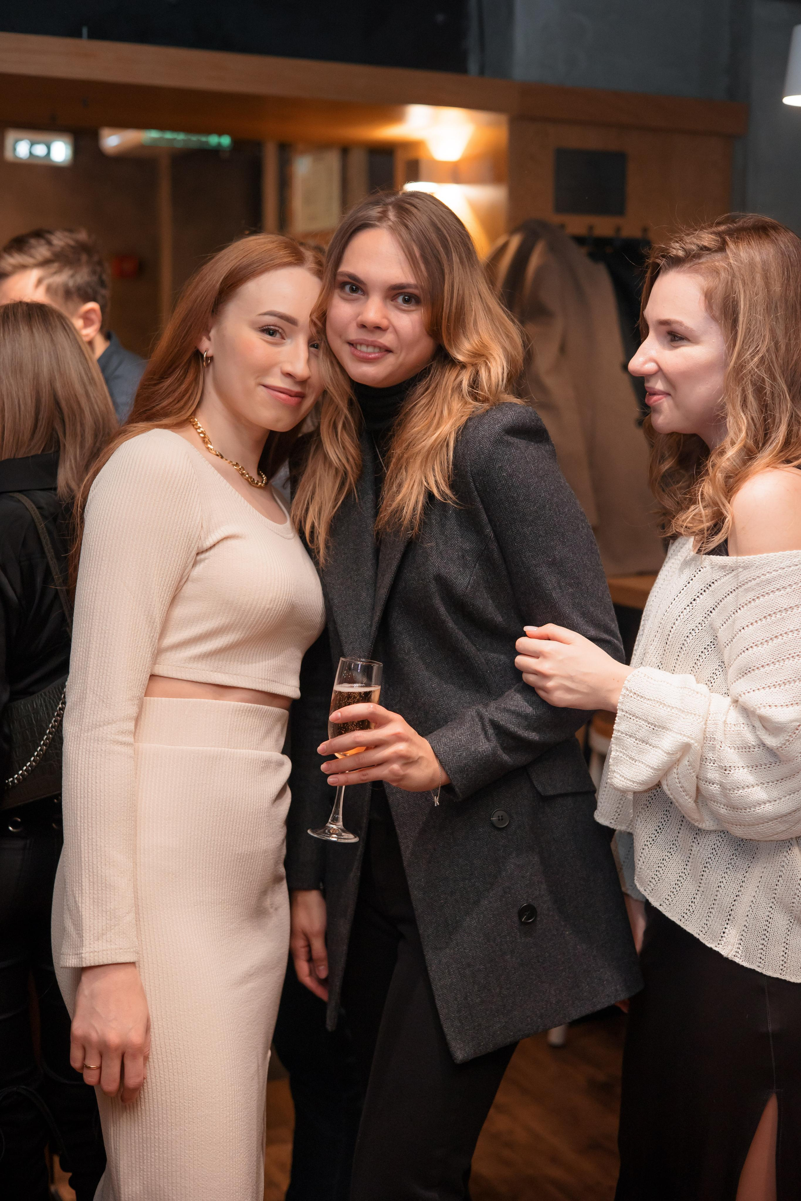 День рождения в баре «Too much». Свадебный и репортажный фотограф (Москва, Королев и другие)