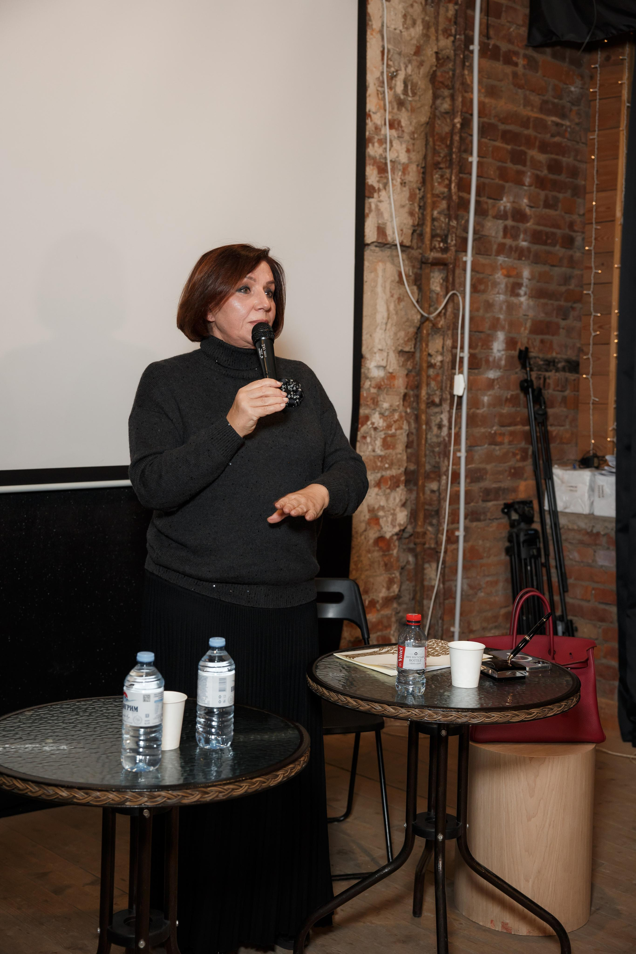 Марина Мелия — бизнес-портрет, Конференция. Свадебный и репортажный фотограф (Москва, Королев и другие)