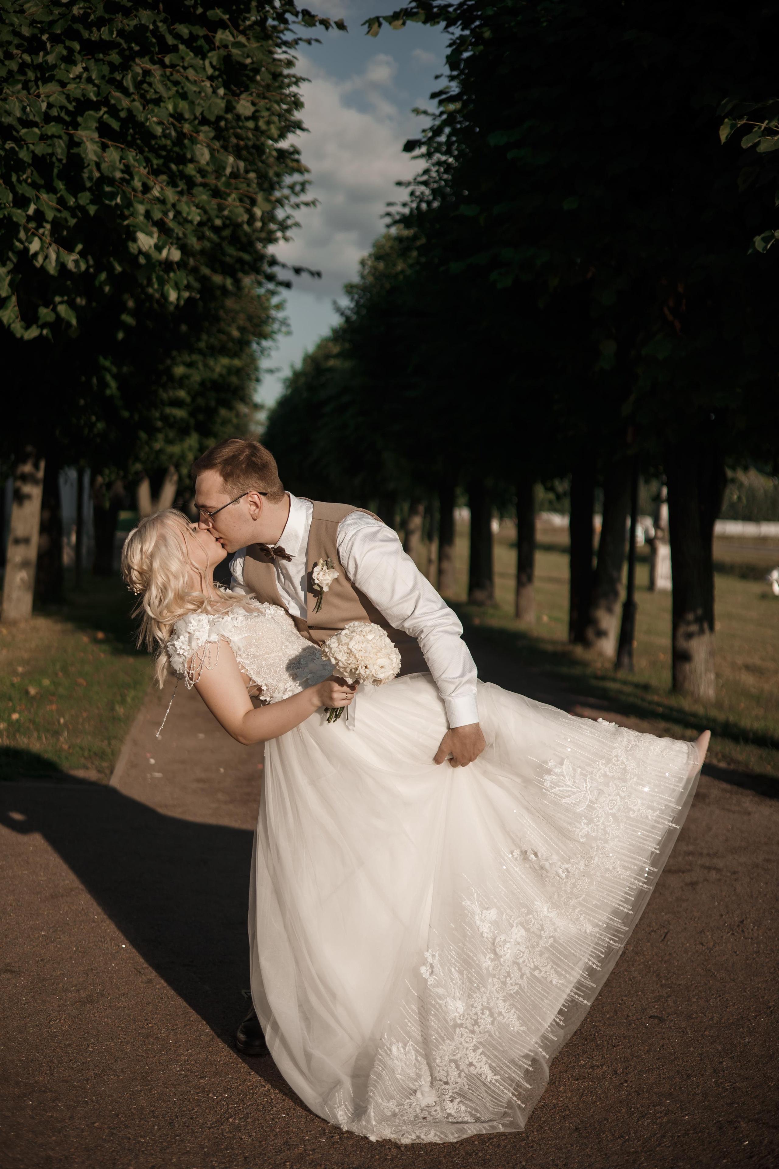 Виктория и Даниил, Железнодорожный + Кусково. Свадебный и репортажный фотограф (Москва, Королев и другие)