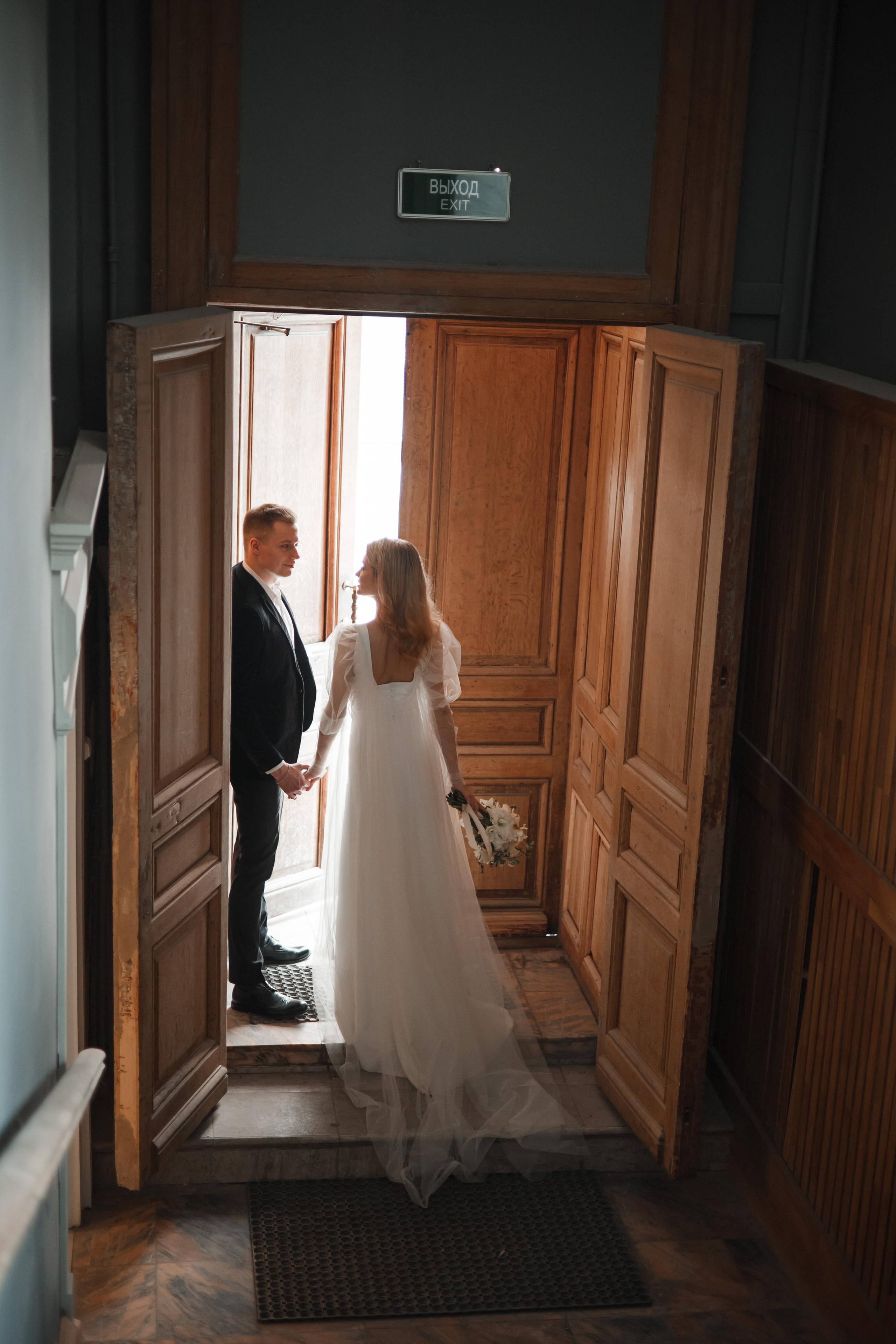 Свадебная фотосессия в отеле Movenpick. Свадебный и репортажный фотограф (Москва, Королев и другие)