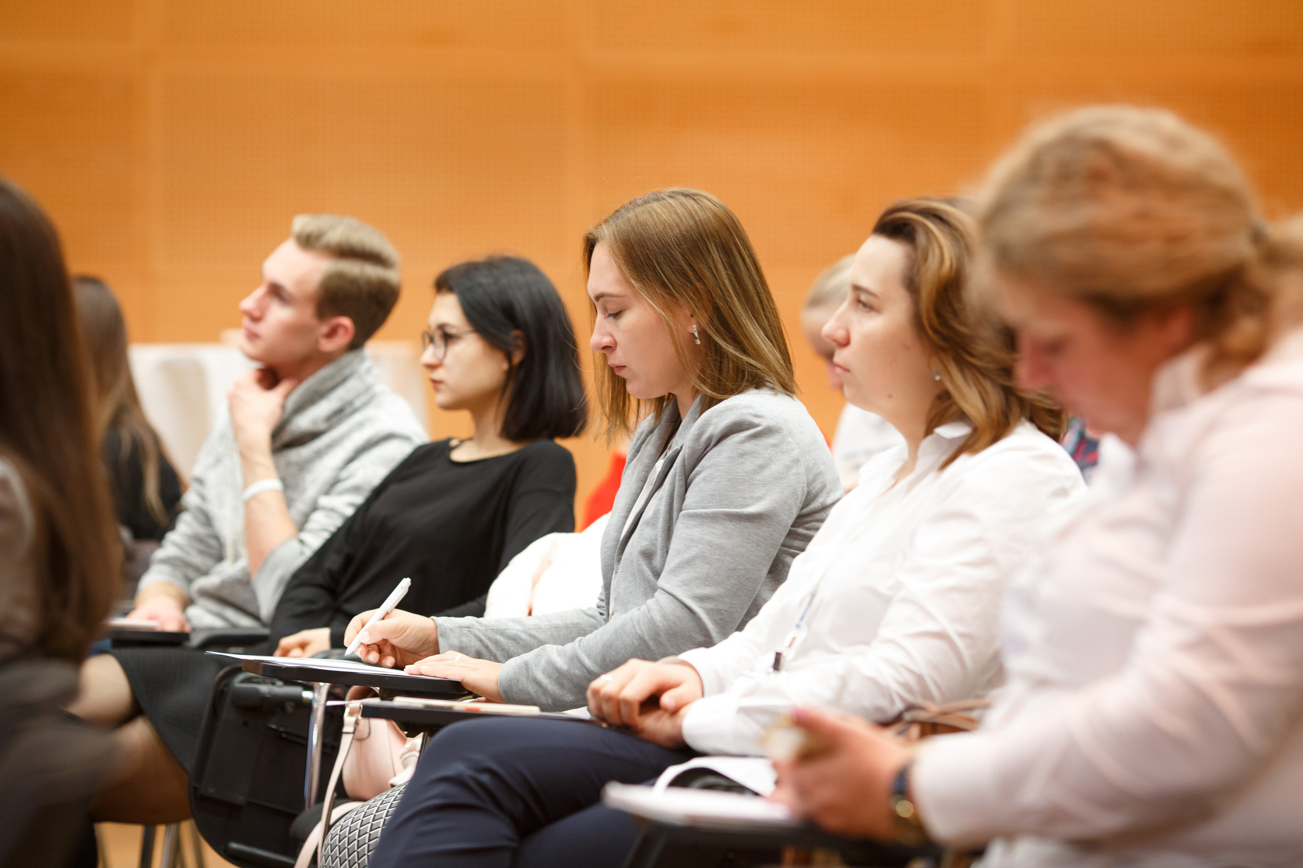 Конференция «Мир детства — 2». Свадебный и репортажный фотограф (Москва, Королев и другие)