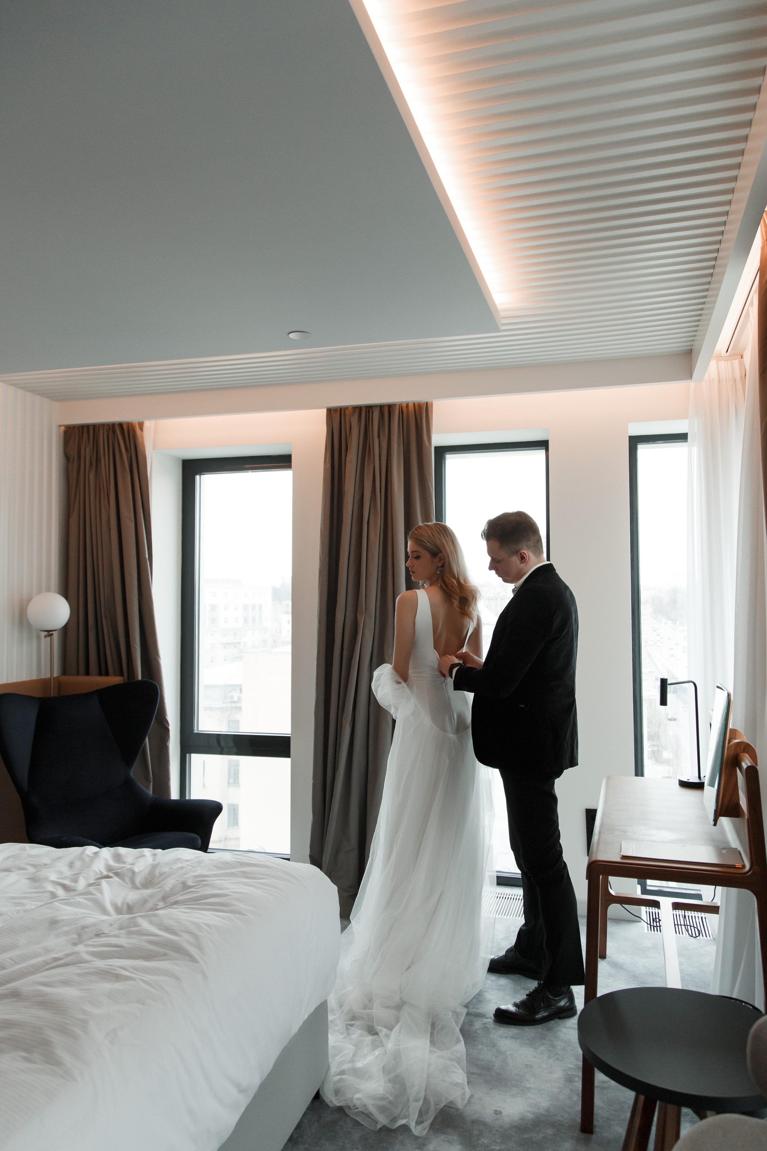 Свадебная фотосессия в отеле Movenpick. Свадебный и репортажный фотограф (Москва, Королев и другие)