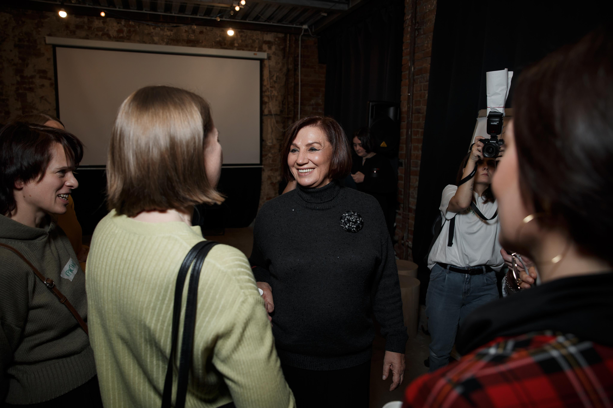 Марина Мелия — бизнес-портрет, Конференция. Свадебный и репортажный фотограф (Москва, Королев и другие)