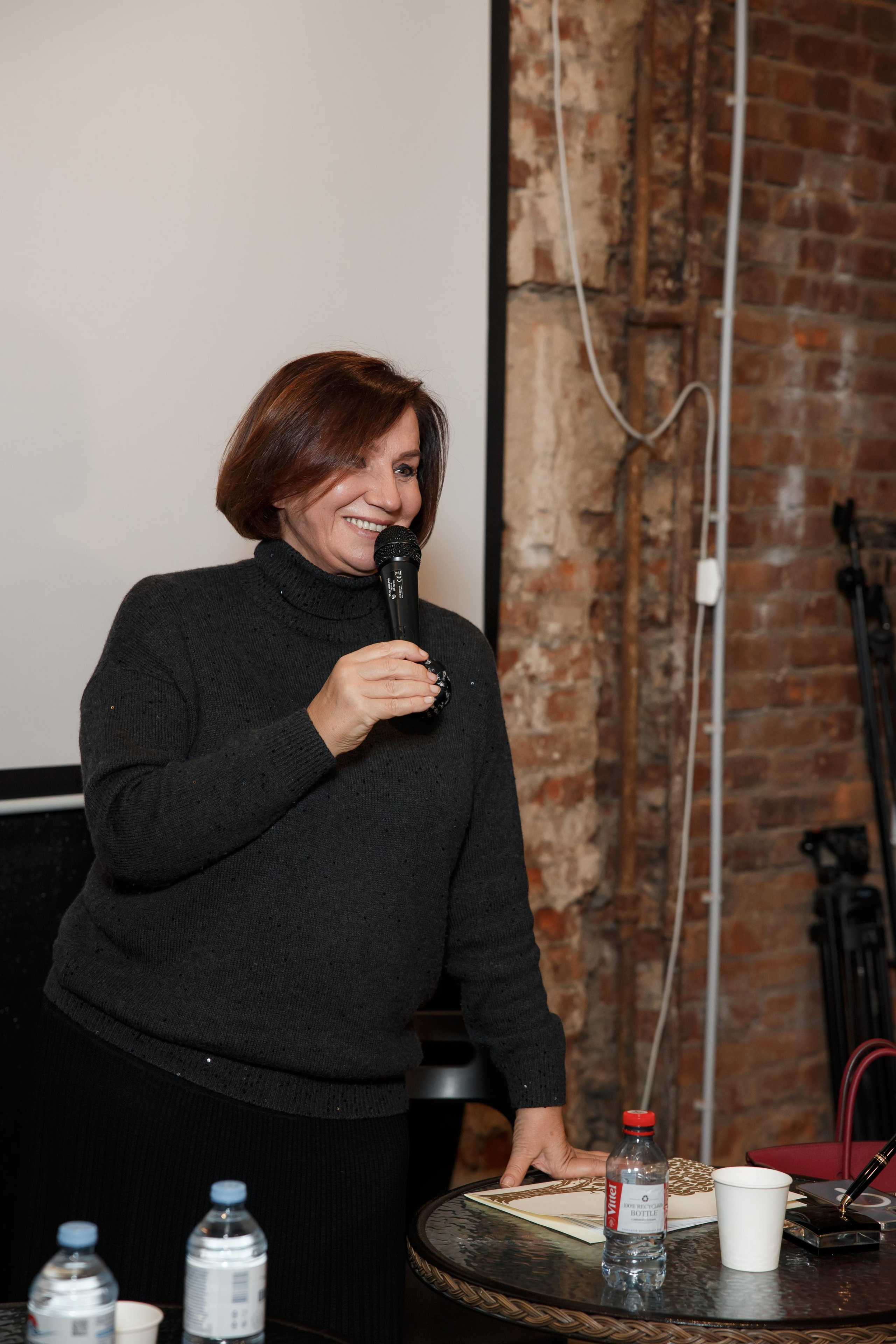 Марина Мелия — бизнес-портрет, Конференция. Свадебный и репортажный фотограф (Москва, Королев и другие)