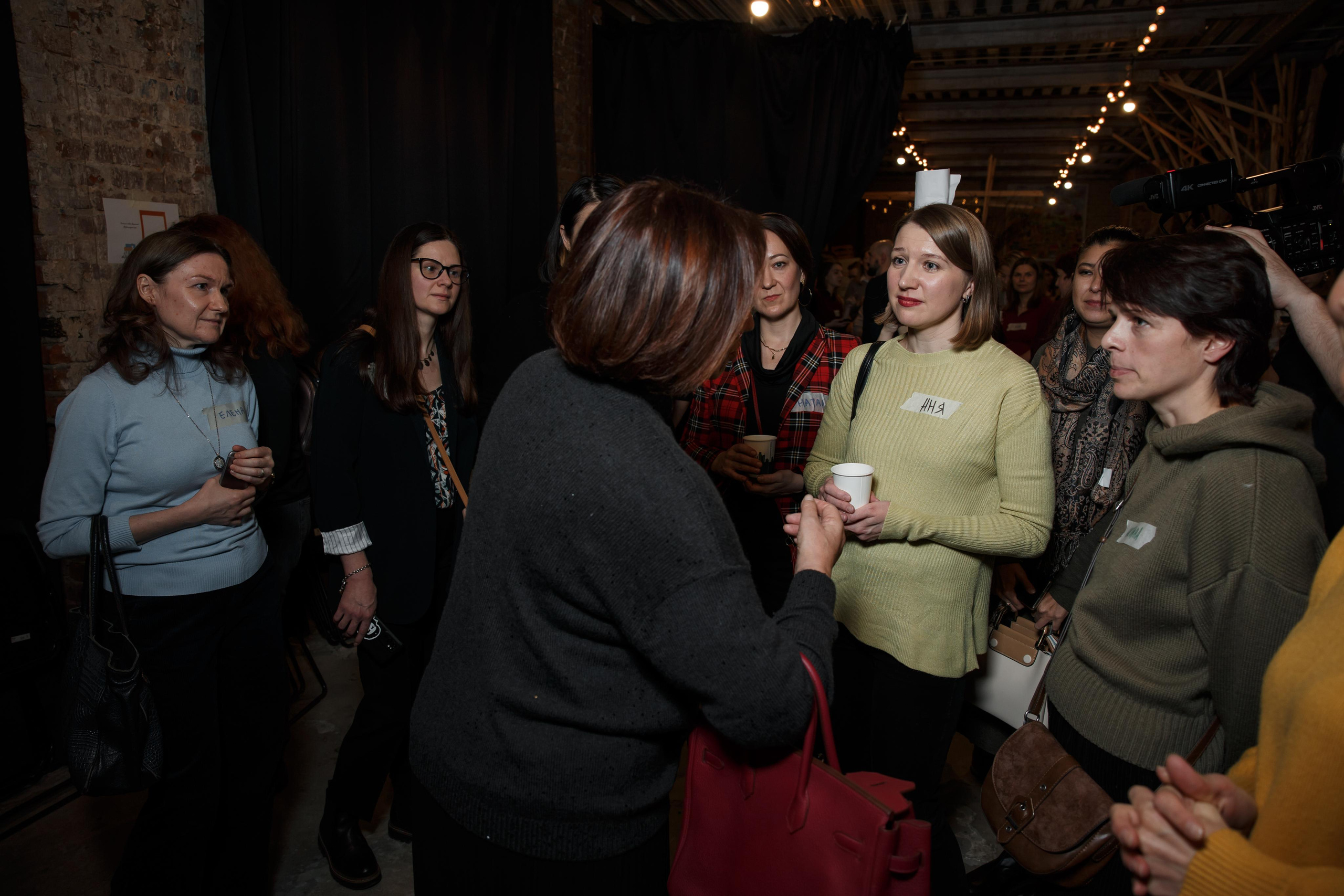 Марина Мелия — бизнес-портрет, Конференция. Свадебный и репортажный фотограф (Москва, Королев и другие)
