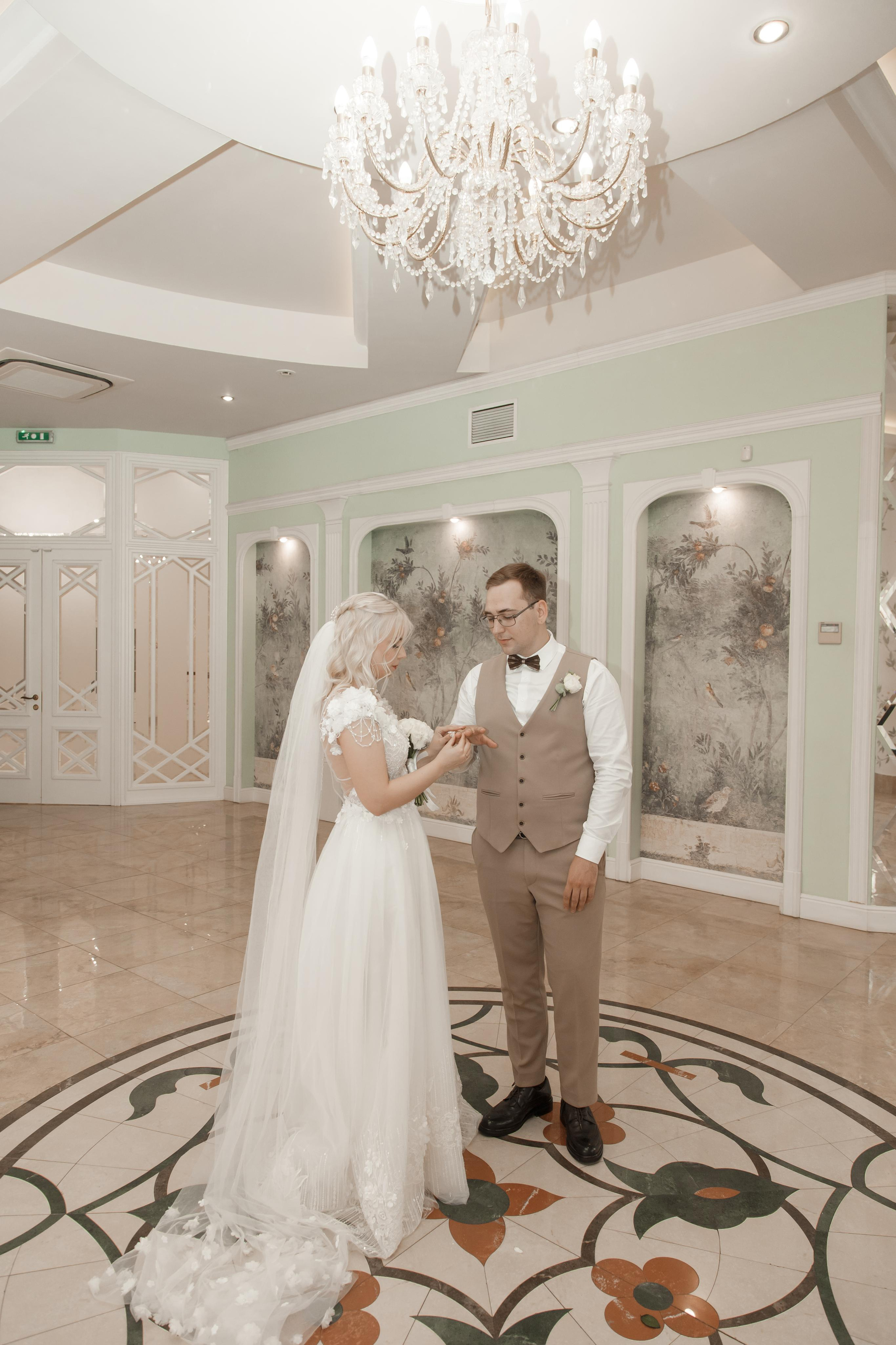 Виктория и Даниил, Железнодорожный + Кусково. Свадебный и репортажный фотограф (Москва, Королев и другие)