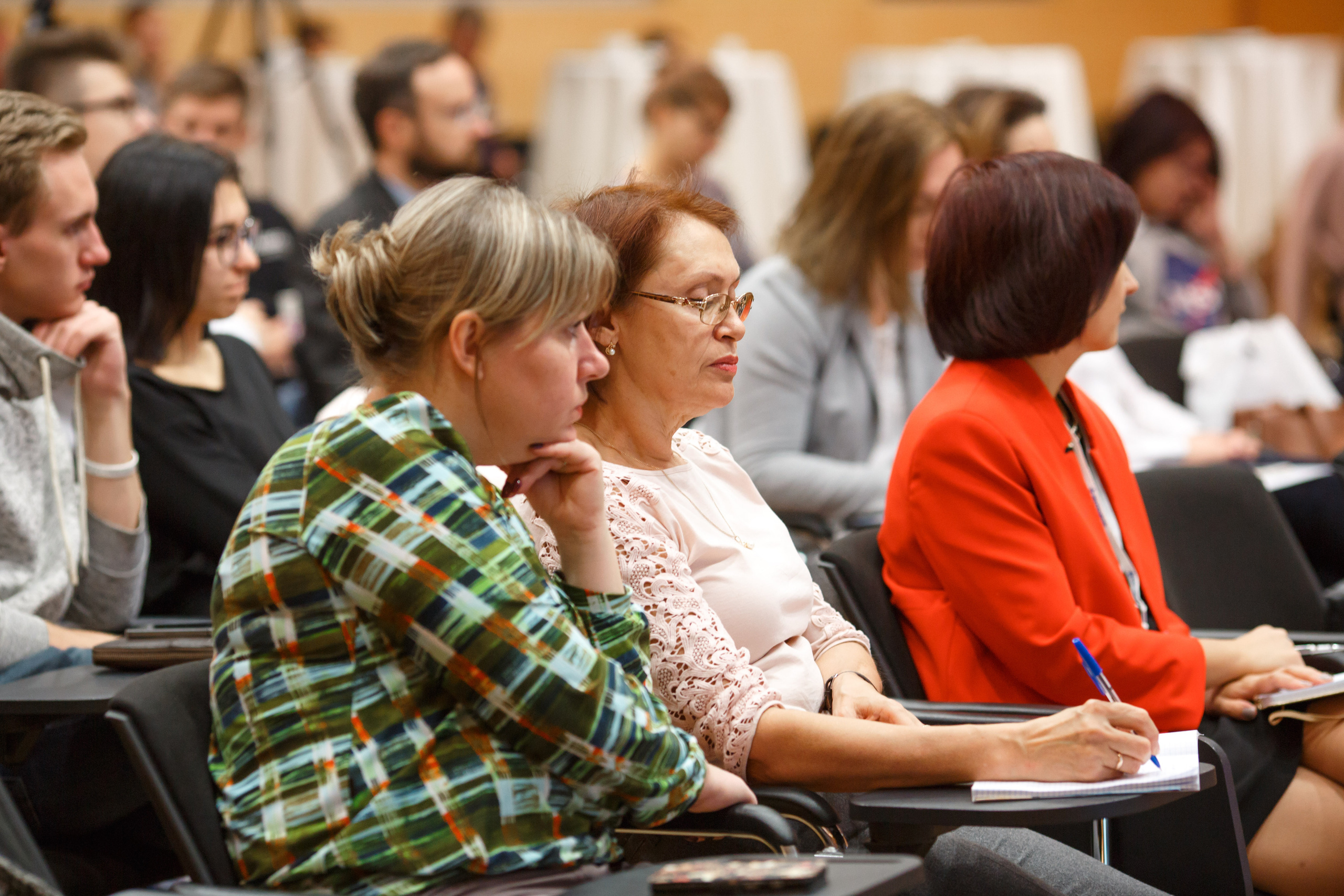 Конференция «Мир детства — 2». Свадебный и репортажный фотограф (Москва, Королев и другие)