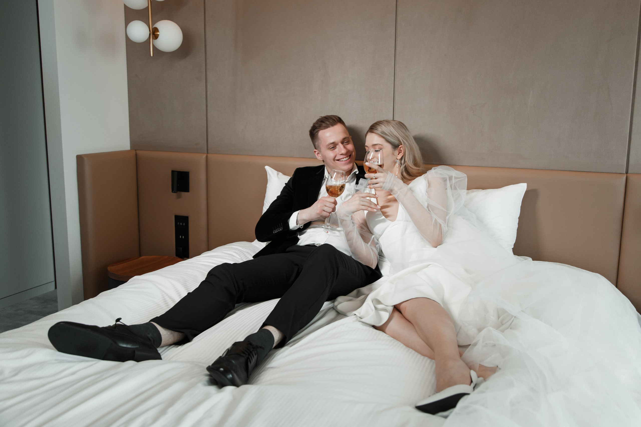 Свадебная фотосессия в отеле Movenpick. Свадебный и репортажный фотограф (Москва, Королев и другие)