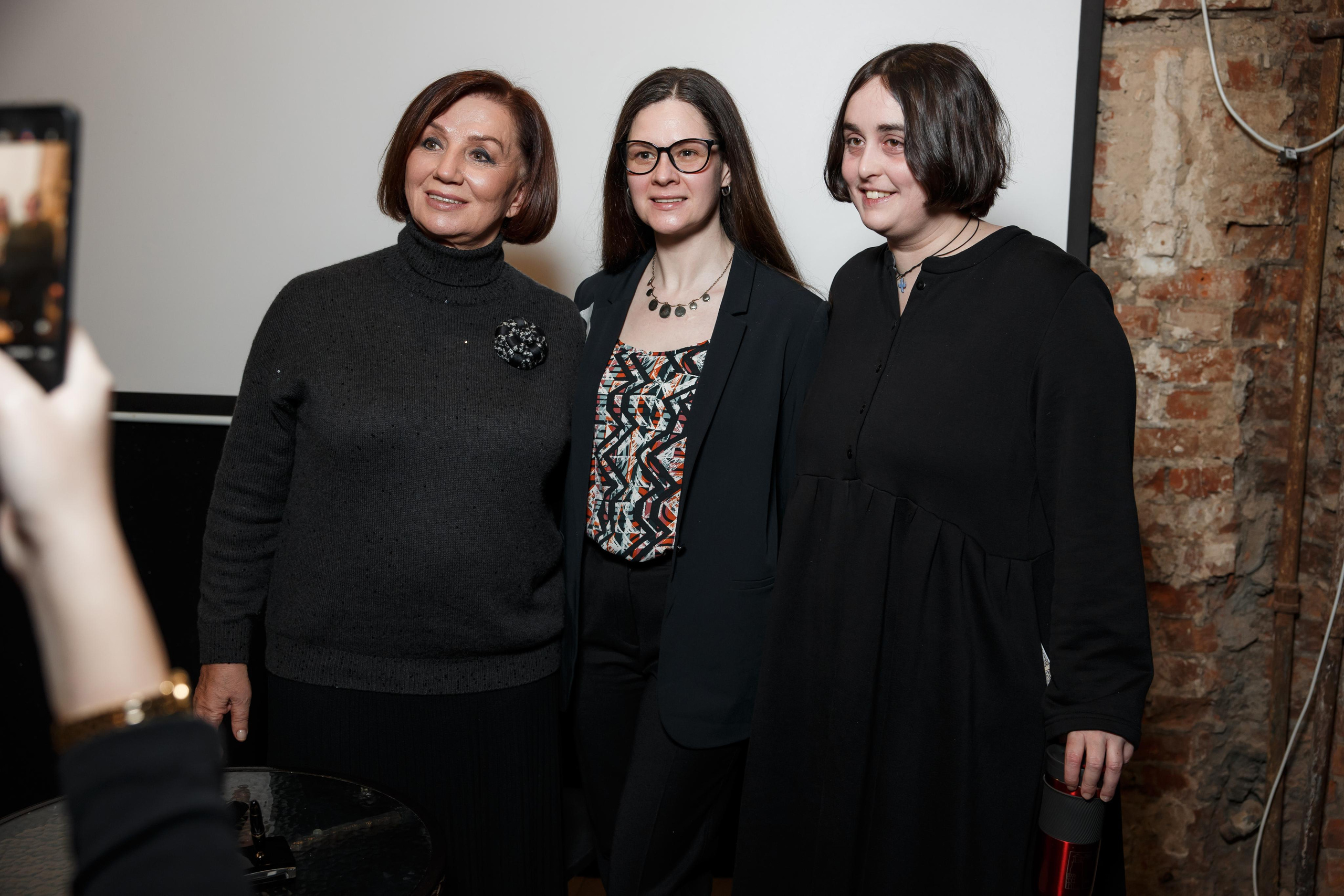 Марина Мелия — бизнес-портрет, Конференция. Свадебный и репортажный фотограф (Москва, Королев и другие)