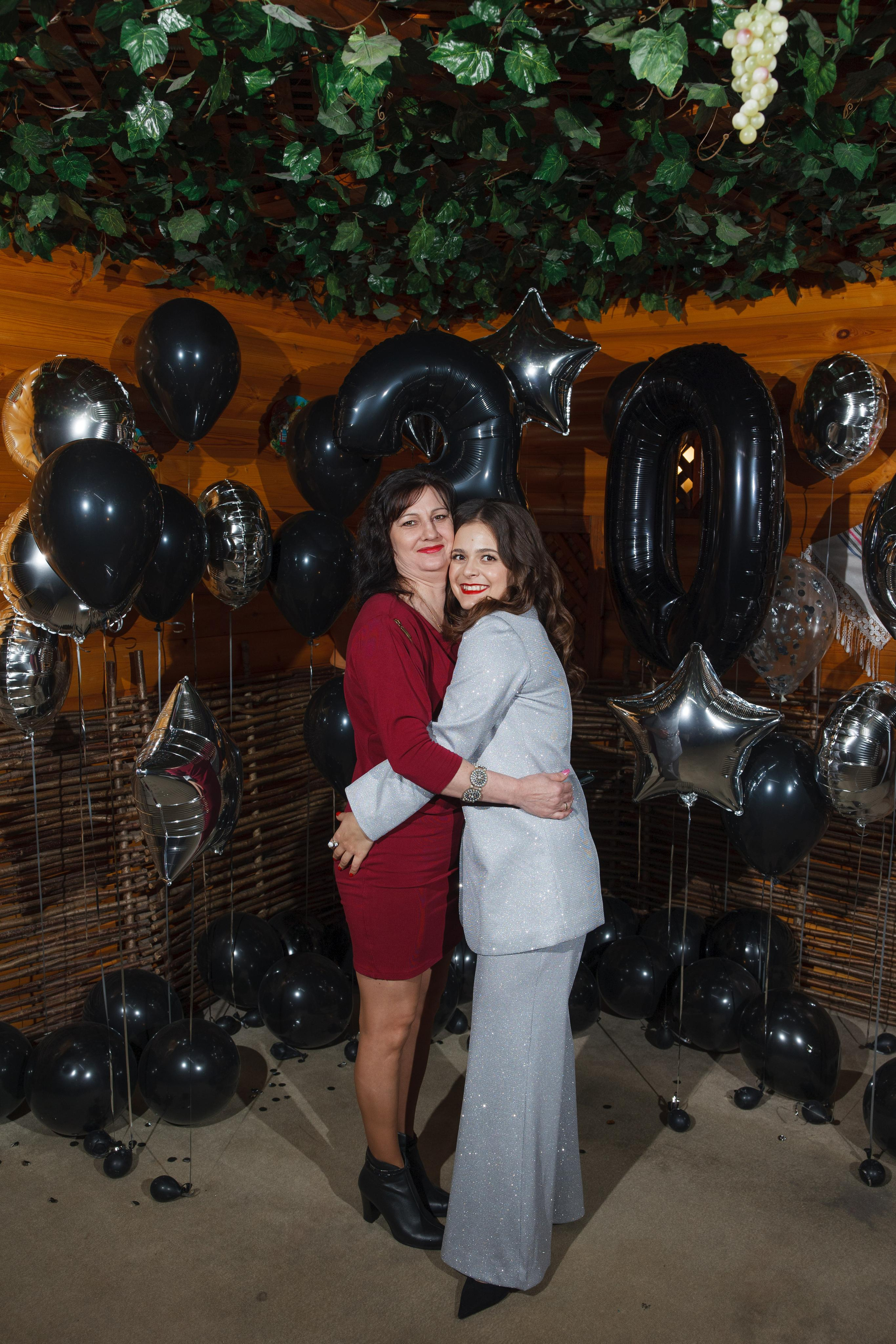 День рождения в ресторане «Кодру». Свадебный и репортажный фотограф (Москва, Королев и другие)