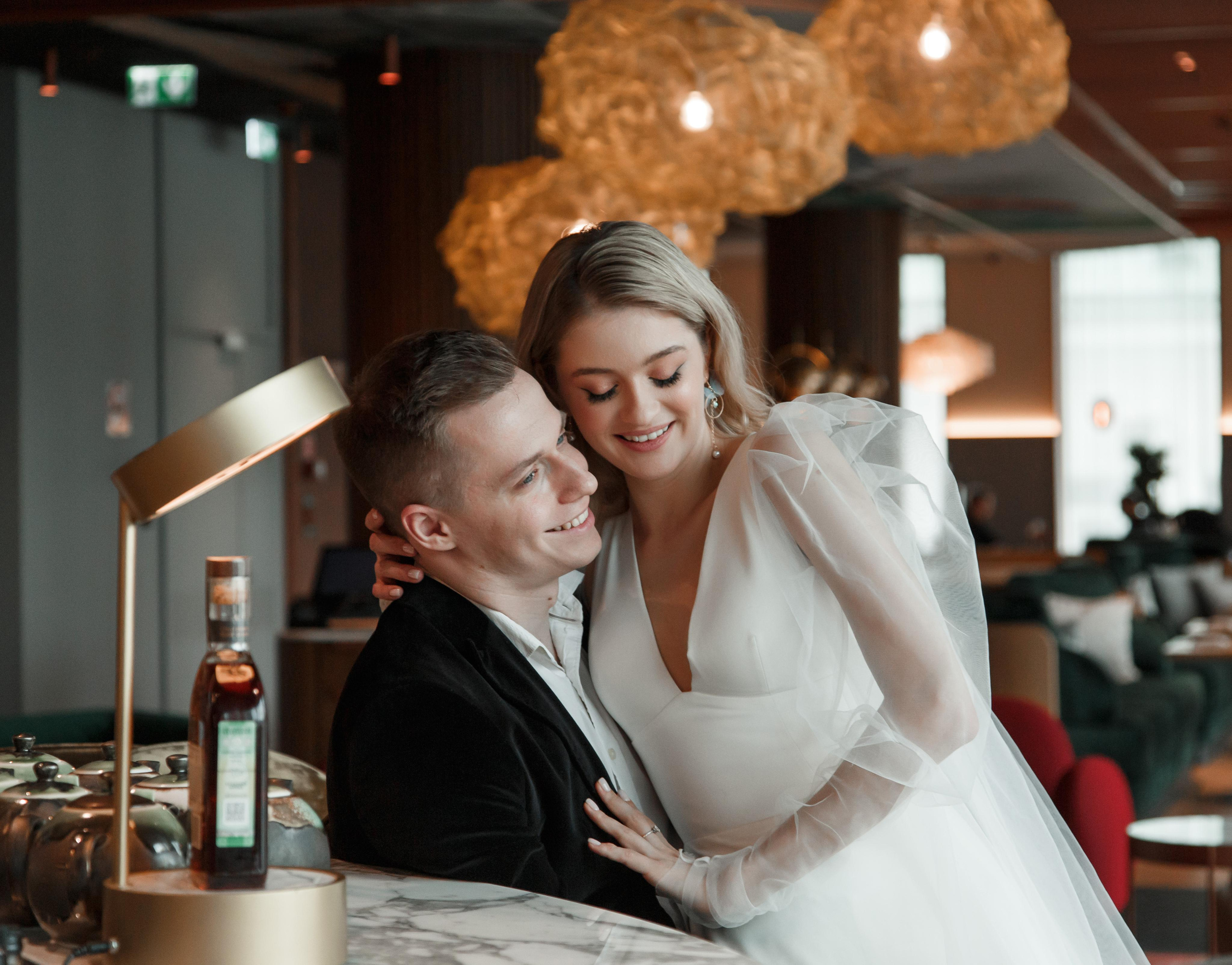 Свадебная фотосессия в отеле Movenpick. Свадебный и репортажный фотограф (Москва, Королев и другие)