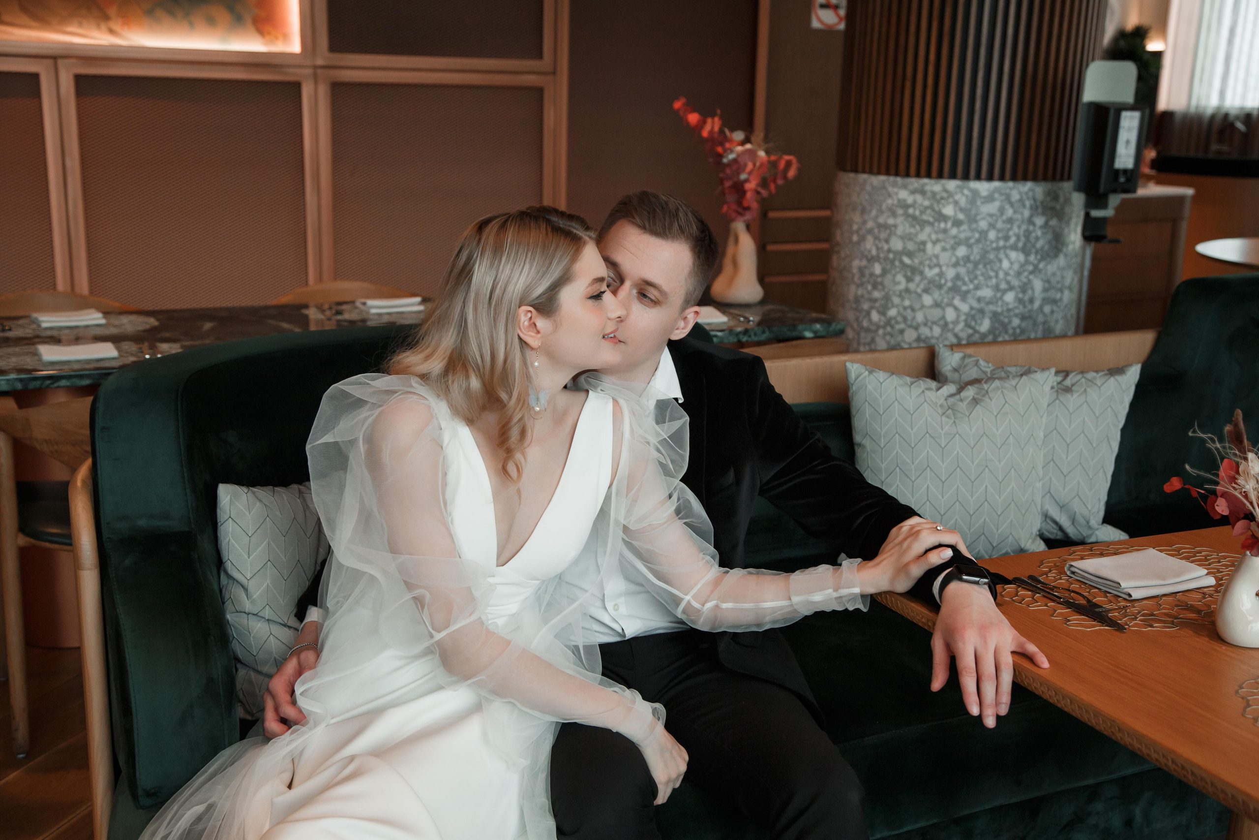 Свадебная фотосессия в отеле Movenpick. Свадебный и репортажный фотограф (Москва, Королев и другие)