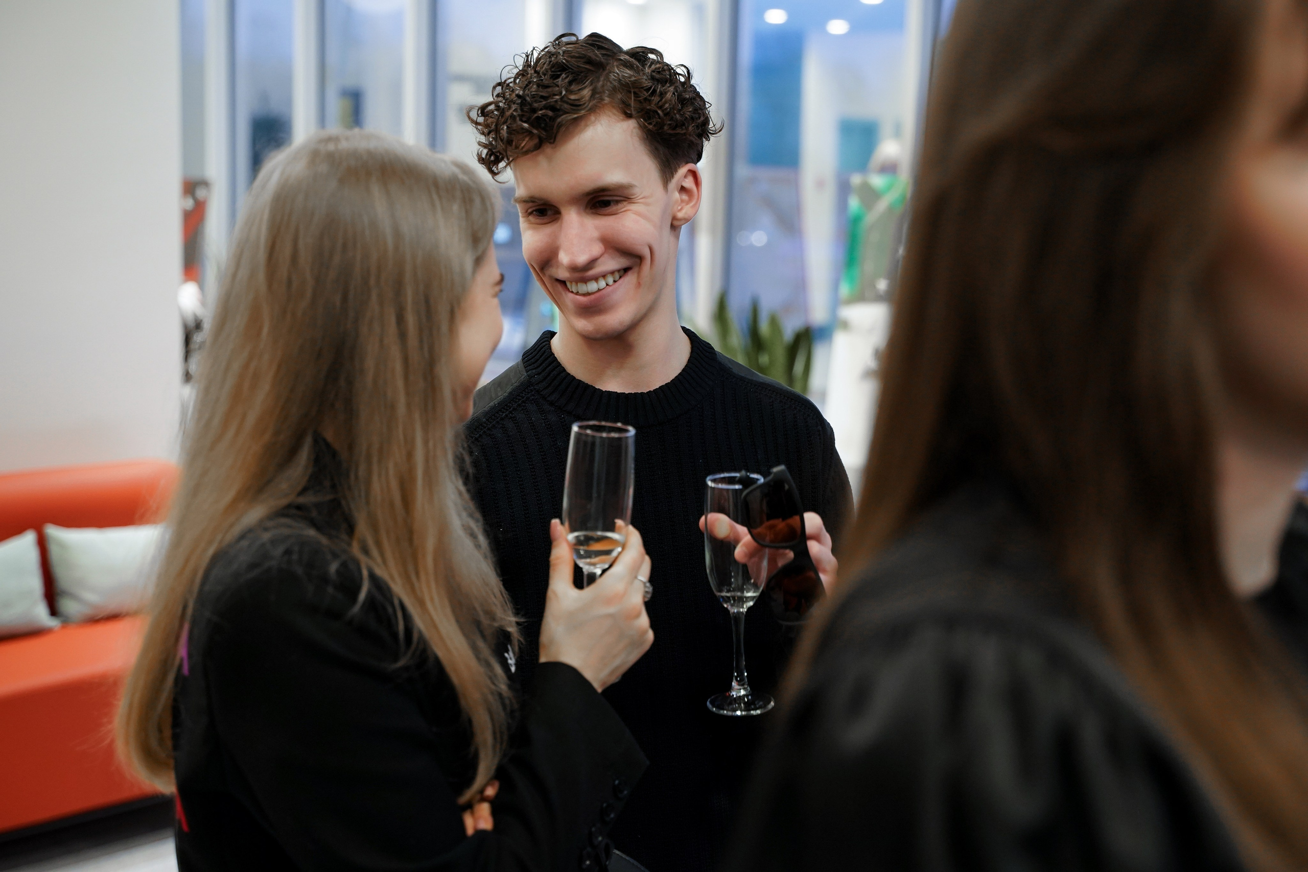 Аукцион в «Зрение». Фотограф и видеограф Евгений Романов Санкт-Петербург