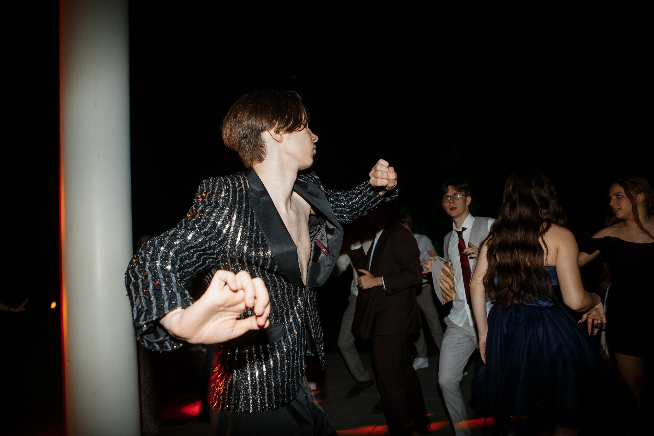 Выпускной Гимназия 12 2024 OpenHouse. Свадебный и портретный Фотограф в Липецке Дмитрий Котюков