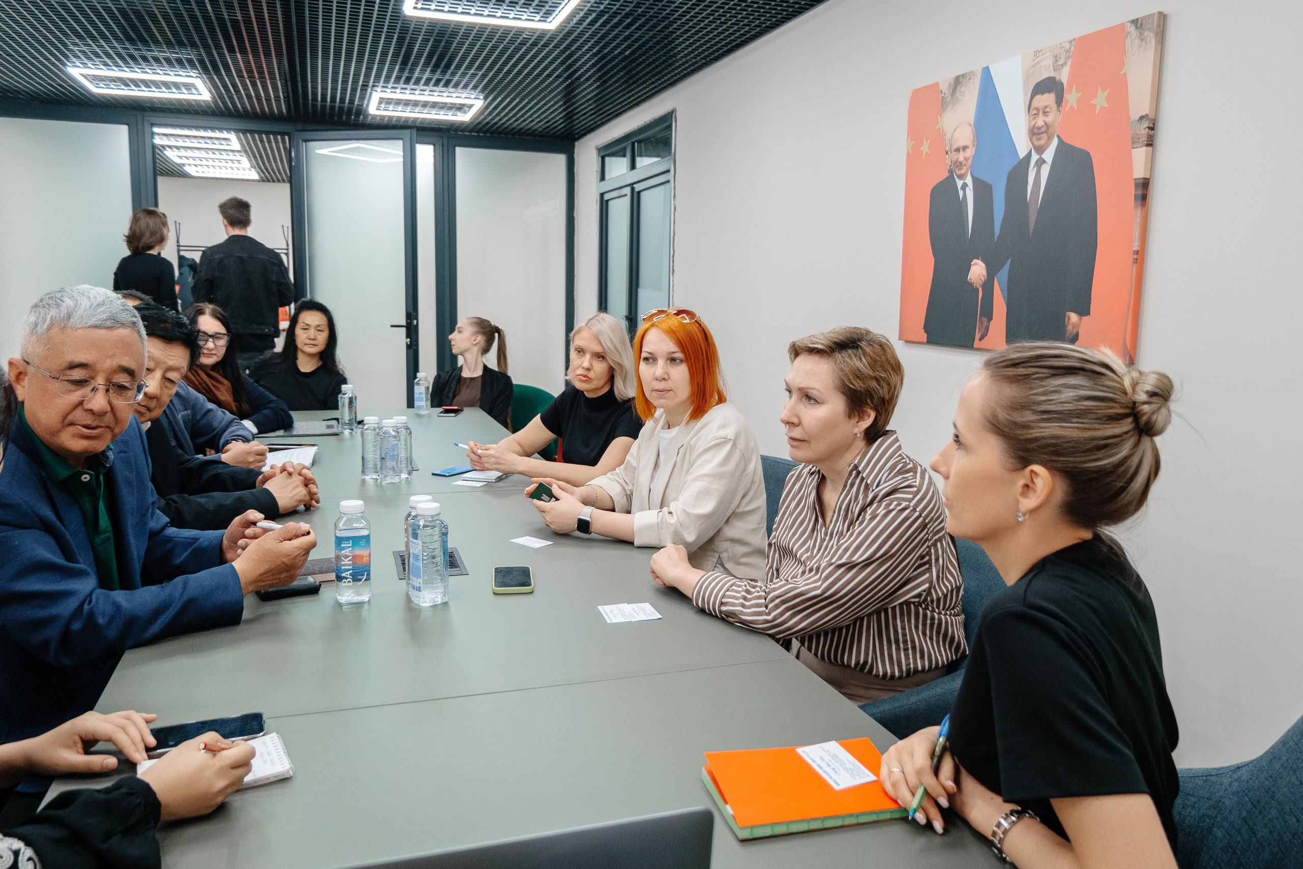 Делегация Китая в Ивановской текстильной компании