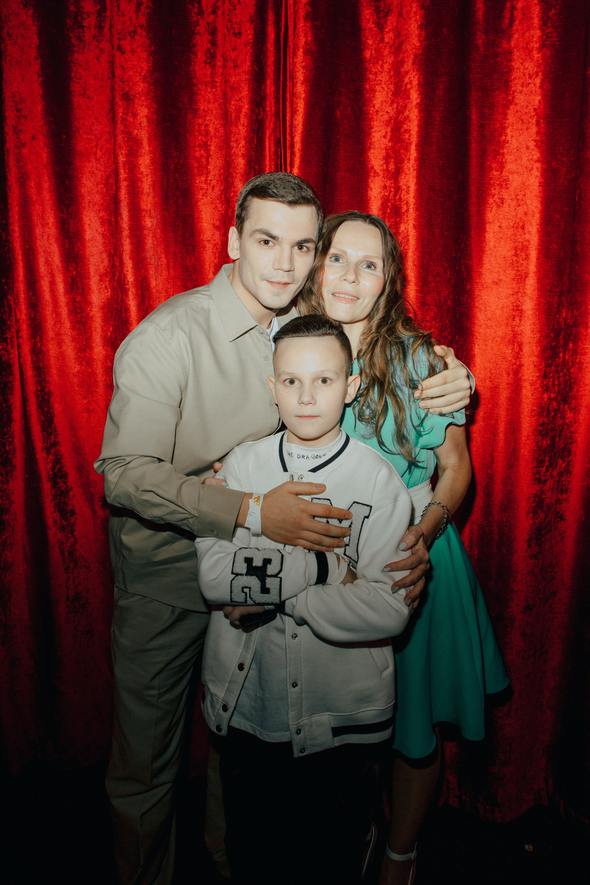 Премьера «Ёлки 10»